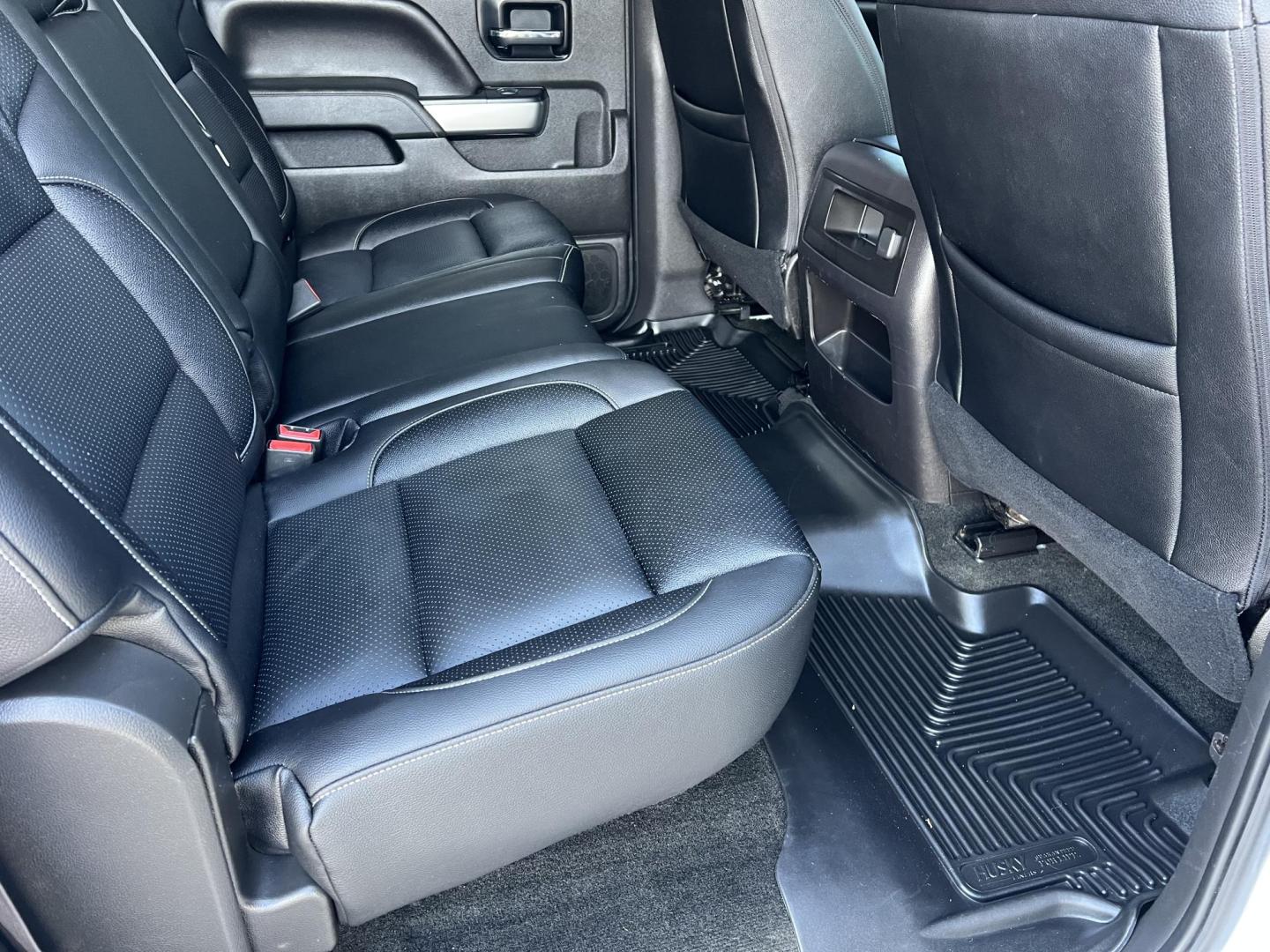 2014 White /Black Chevrolet Silverado 1500 LT (3GCUKREC2EG) with an 5.3L V8 OHV 16V engine, 6-Speed Automatic transmission, located at 4520 Airline Hwy, Baton Rouge, LA, 70805, (225) 357-1497, 30.509325, -91.145432 - 2014 Chevrolet Silverado 1500 Crew Cab LT 4X4 Very Clean, 5.3 V8 Gas, 217K Miles, New Leather, A/C & Heat, Power Windows, Locks & Mirrors, Backup Camera, Tow Package. Transmission Was Replaced At 175K Miles, Camshaft & Lifters Replaced In The Last 20K Miles. FOR INFO PLEASE CONTACT JEFF AT 225-413- - Photo#13