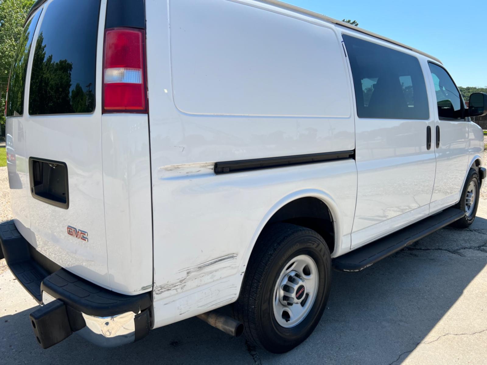 2017 White GMC Savana G2500 Cargo (1GTW7AFF7H1) with an 4.8L V8 FFV engine, Automatic transmission, located at 4520 Airline Hwy, Baton Rouge, LA, 70805, (225) 357-1497, 30.509325, -91.145432 - 2017 GMC Savana Van 4.8 V8, 173K Miles, Auto, A/C, Power Windows & Locks, This Is A Work Van, Minor Damage On Right Rear & Front Fender Has Small Dent. NO IN HOUSE FINANCING. FOR INFO PLEASE CONTACT JEFF AT 225 357-1497 CHECK OUT OUR A+ RATING WITH THE BETTER BUSINESS BUREAU. WE HAVE BEEN A FAMILY - Photo #5