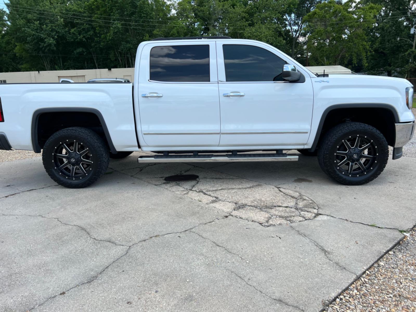 2014 White /Tan GMC Sierra 1500 SLT (3GTU2VEC1EG) with an 5.3L V8 engine, 6-Speed Automatic transmission, located at 4520 Airline Hwy, Baton Rouge, LA, 70805, (225) 357-1497, 30.509325, -91.145432 - 2014 GMC Sierra SLT 4X4 5.3 V8 Gas, 190K Miles, Heated Leather Seats, Bose, All Power, Backup Camera. NO IN HOUSE FINANCING. FOR INFO PLEASE CONTACT JEFF AT 225 357-1497 CHECK OUT OUR A+ RATING WITH THE BETTER BUSINESS BUREAU. WE HAVE BEEN A FAMILY OWNED AND OPERATED BUSINESS AT THE SAME LOCATION - Photo #4