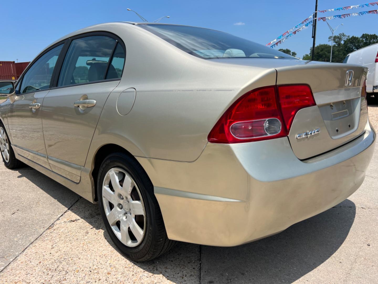 2008 Tan /Tan Honda Civic LX (1HGFA16578L) with an 1.8L Gas engine, Automatic transmission, located at 4520 Airline Hwy, Baton Rouge, LA, 70805, (225) 357-1497, 30.509325, -91.145432 - 2008 Honda Civic LX 1.8L ***ONLY 48K MILES*** 4Cylinder Gas Saver, Automatic, Power Windows & Locks, Cold A/C, No Accidents But It Does Have A Dent On Top (See Pic). FOR INFO PLEASE CONTACT JEFF AT 225 357-1497 CHECK OUT OUR A+ RATING WITH THE BETTER BUSINESS BUREAU WE HAVE BEEN A FAMILY OWNED AND O - Photo#7