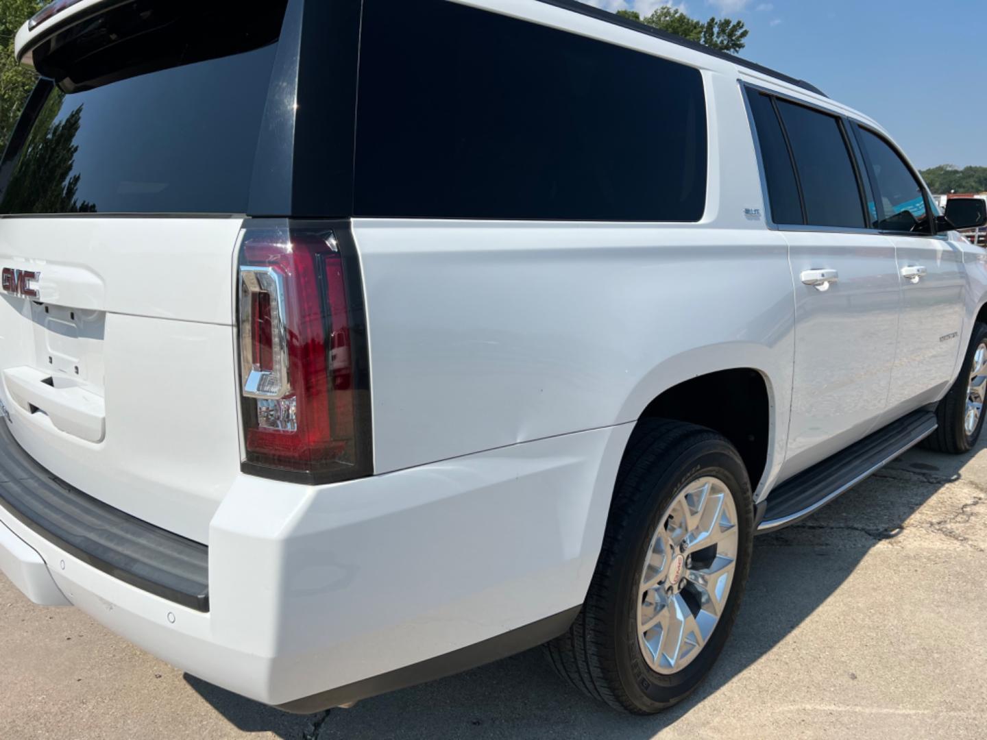 2015 White /Tan GMC Yukon XL SLT (1GKS1HKC5FR) with an 5.3L V8 engine, 6-Speed Automatic transmission, located at 4520 Airline Hwy, Baton Rouge, LA, 70805, (225) 357-1497, 30.509325, -91.145432 - 2015 GMC Yukon XL SLT 2WD ***No Accidents & Two Owner*** 5.3 V8 Gas, 177K Miles, Heated & Cooled Leather, Seats 7, Sunroof, Dual DVD, Bose, Backup Camera, Power Lift Gate, Tow Pkg. FOR INFO PLEASE CONTACT JEFF AT 225 357-1497 CHECK OUT OUR A+ RATING WITH THE BETTER BUSINESS BUREAU WE HAVE BEEN A FAM - Photo#5