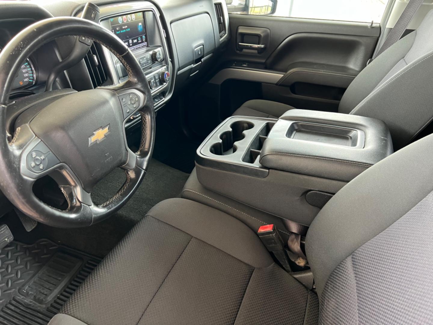 2017 Black /Black Chevrolet Silverado 2500HD LT (1GC1KVEG3HF) with an 6.0L V8 Gas engine, 6-Speed Automatic transmission, located at 4520 Airline Hwy, Baton Rouge, LA, 70805, (225) 357-1497, 30.509325, -91.145432 - 2017 Chevy Silverado 2500HD Crew Cab LT 4WD ***One Owner*** 6.0 V8 Gas, 188K Miles, Power Windows, Locks & Mirrors, Cold A/C, Spray In Bedliner, Backup Camera, Tow Pkg. FOR INFO PLEASE CONTACT JEFF AT 225 357-1497 CHECK OUT OUR A+ RATING WITH THE BETTER BUSINESS BUREAU WE HAVE BEEN A FAMILY OWNED AN - Photo#12