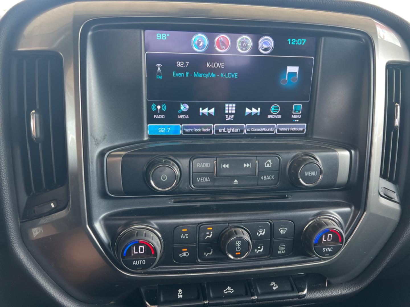 2017 Black /Black Chevrolet Silverado 2500HD LT (1GC1KVEG3HF) with an 6.0L V8 Gas engine, 6-Speed Automatic transmission, located at 4520 Airline Hwy, Baton Rouge, LA, 70805, (225) 357-1497, 30.509325, -91.145432 - 2017 Chevy Silverado 2500HD Crew Cab LT 4WD ***One Owner*** 6.0 V8 Gas, 188K Miles, Power Windows, Locks & Mirrors, Cold A/C, Spray In Bedliner, Backup Camera, Tow Pkg. FOR INFO PLEASE CONTACT JEFF AT 225 357-1497 CHECK OUT OUR A+ RATING WITH THE BETTER BUSINESS BUREAU WE HAVE BEEN A FAMILY OWNED AN - Photo#15