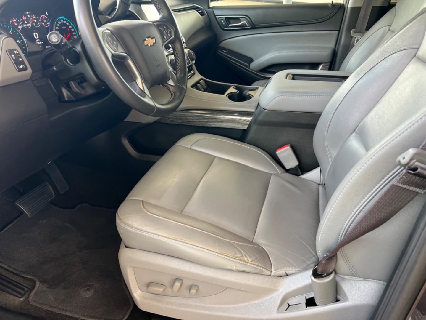 2017 Grey /Silver Chevrolet Tahoe LT (1GNSCBKC6HR) with an 5.3L V8 engine, 6-Speed Automatic transmission, located at 4520 Airline Hwy, Baton Rouge, LA, 70805, (225) 357-1497, 30.509325, -91.145432 - 2017 Chevrolet Tahoe LT **One Owner & No Accidents** 5.3 V8 Gas, 171K Miles, Heated Leather, Navigation, Seating For 7, All Power, Cold A/C, Power Lift Gate, Tow Pkg. FOR INFO PLEASE CONTACT JEFF AT 225 357-1497 CHECK OUT OUR A+ RATING WITH THE BETTER BUSINESS BUREAU WE HAVE BEEN A FAMILY OWNED AND - Photo#8