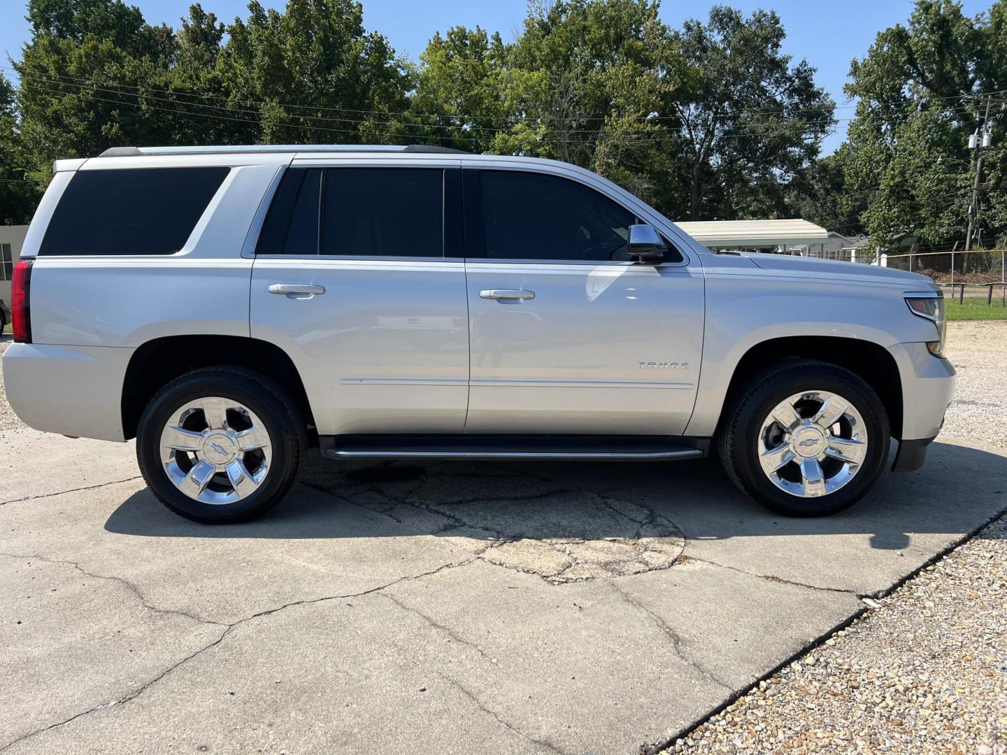 2017 Silver /Tan Chevrolet Tahoe Premier (1GNSCCKC5HR) with an 5.3L V8 engine, 6-Speed Automatic transmission, located at 4520 Airline Hwy, Baton Rouge, LA, 70805, (225) 357-1497, 30.509325, -91.145432 - 2017 Chevrolet Tahoe Premier ***One Owner & No Accidents*** 5.3 V8 Gas, 168K Miles, Heated & Cooled Leather, 7 Passenger Seating, Sunroof, DVD, Navigation & More. New Bridgestone Tires. FOR INFO PLEASE CONTACT JEFF AT 225 357-1497 CHECK OUT OUR A+ RATING WITH THE BETTER BUSINESS BUREAU WE HAVE BEEN - Photo#4