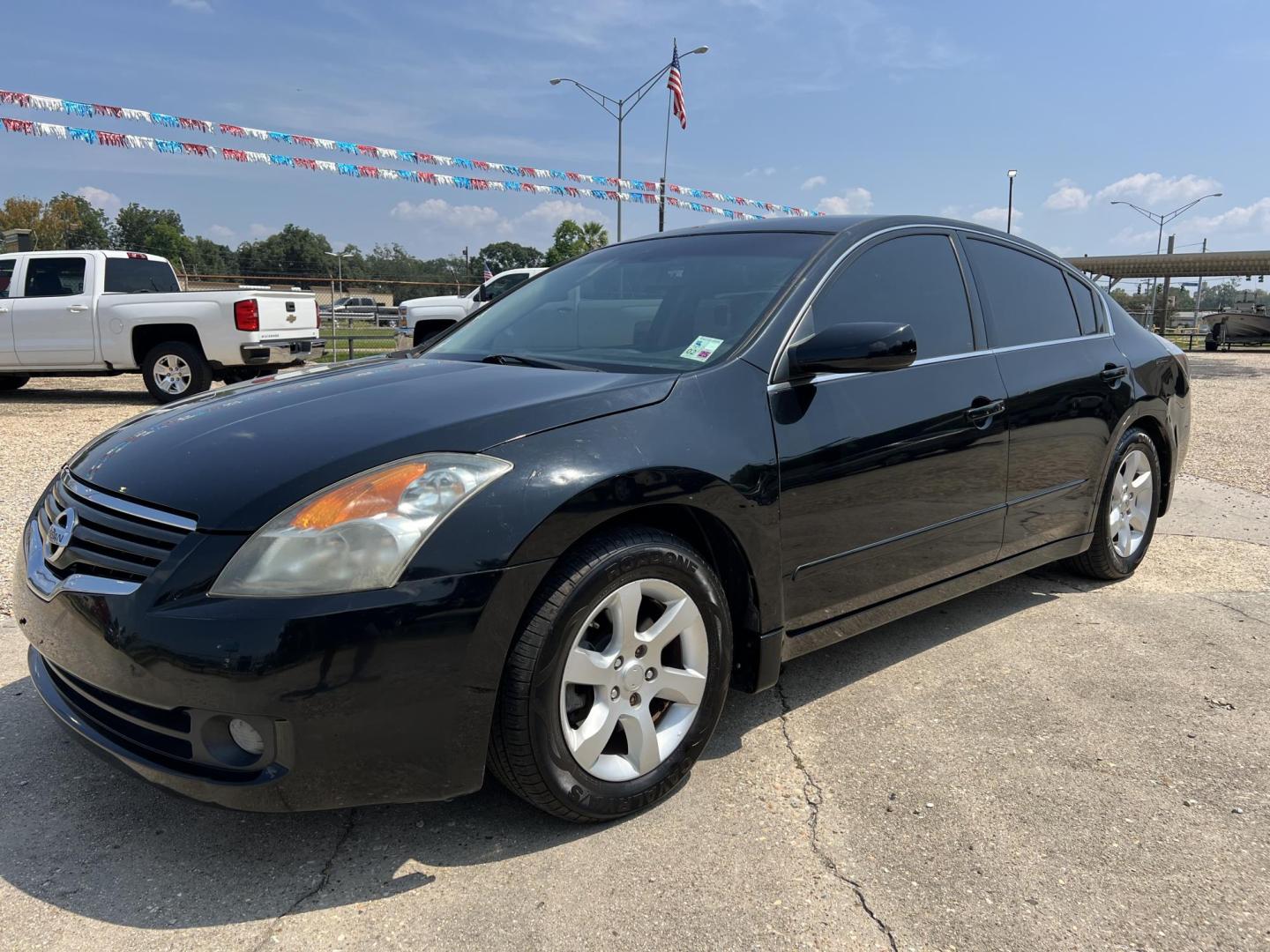 2009 Black /Black Nissan Altima 2.5 (1N4AL21E89N) with an 2.5L L4 DOHC 16V engine, 6-Speed Manual Overdrive transmission, located at 4520 Airline Hwy, Baton Rouge, LA, 70805, (225) 357-1497, 30.509325, -91.145432 - 2009 Nissan Altima SL 2.5 4 Cylinder Gas, 127K Miles, Leather, Power Windows & Locks, New A/C, Has Minor Dings & Scratches. Radio Display Does NOT Work. FOR INFO PLEASE CONTACT JEFF AT 225 357-1497 CHECK OUT OUR A+ RATING WITH THE BETTER BUSINESS BUREAU WE HAVE BEEN A FAMILY OWNED AND OPERATED BUSIN - Photo#0