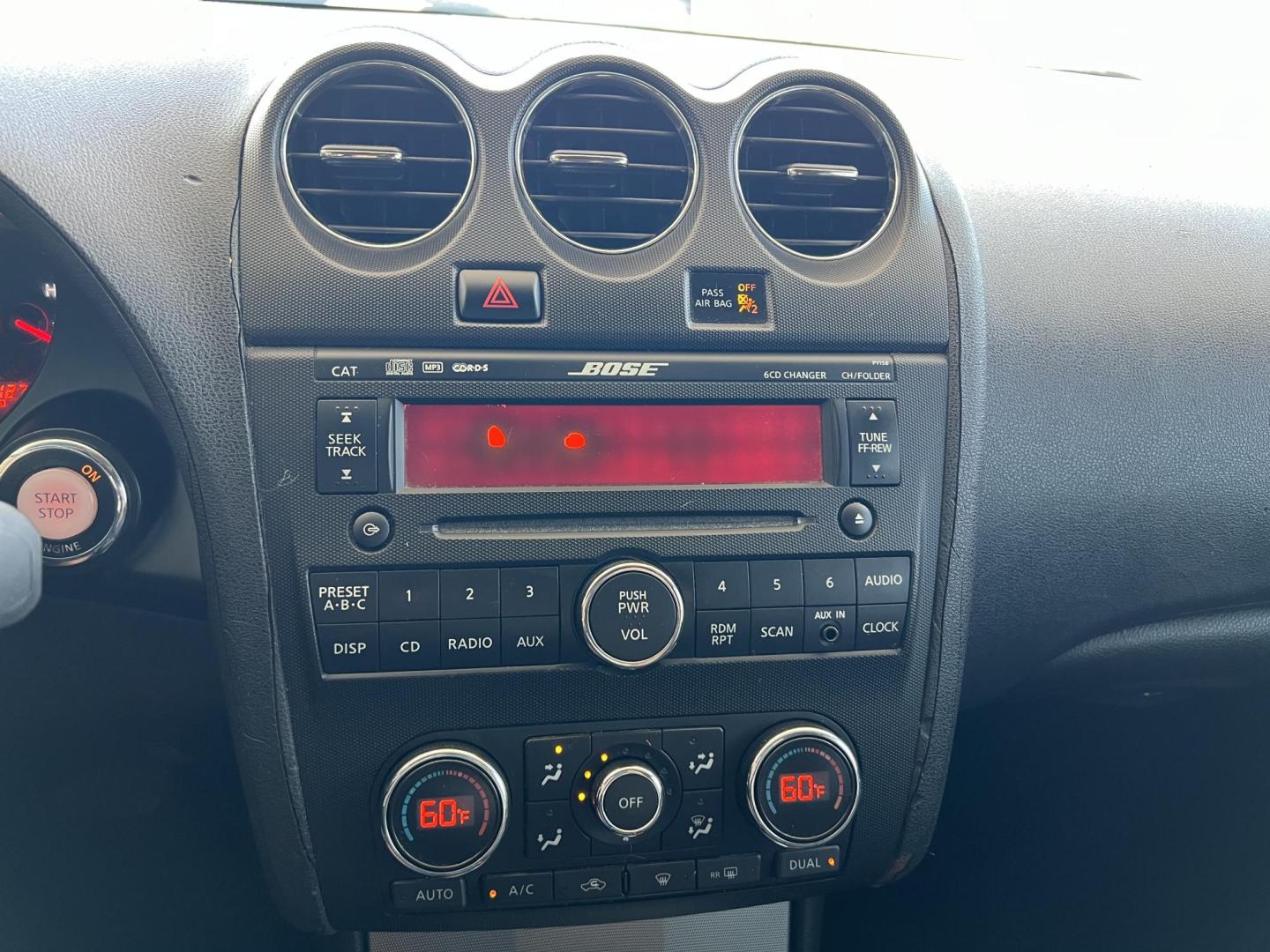 2009 Black /Black Nissan Altima 2.5 (1N4AL21E89N) with an 2.5L L4 DOHC 16V engine, 6-Speed Manual Overdrive transmission, located at 4520 Airline Hwy, Baton Rouge, LA, 70805, (225) 357-1497, 30.509325, -91.145432 - 2009 Nissan Altima SL 2.5 4 Cylinder Gas, 127K Miles, Leather, Power Windows & Locks, New A/C, Has Minor Dings & Scratches. Radio Display Does NOT Work. FOR INFO PLEASE CONTACT JEFF AT 225 357-1497 CHECK OUT OUR A+ RATING WITH THE BETTER BUSINESS BUREAU WE HAVE BEEN A FAMILY OWNED AND OPERATED BUSIN - Photo#14