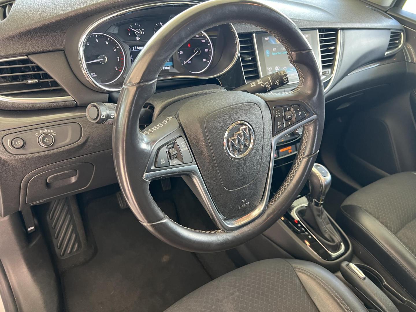 2018 /Black Buick Encore Preferred (KL4CJASB7JB) with an 1.4L L4 DOHC 16V TURBO engine, 6A transmission, located at 4520 Airline Hwy, Baton Rouge, LA, 70805, (225) 357-1497, 30.509325, -91.145432 - 2018 Buick Encore Preferred 1.4 4 Cylinder Gas Saver, 93K Miles, Automatic, Touch Screen Radio With Backup Camera, Power Windows & Locks. Rims Have Scuff Marks. FOR INFO PLEASE CONTACT JEFF AT 225-413-0981 CHECK OUT OUR A+ RATING WITH THE BETTER BUSINESS BUREAU WE HAVE BEEN A FAMILY OWNED AND OPERA - Photo#13