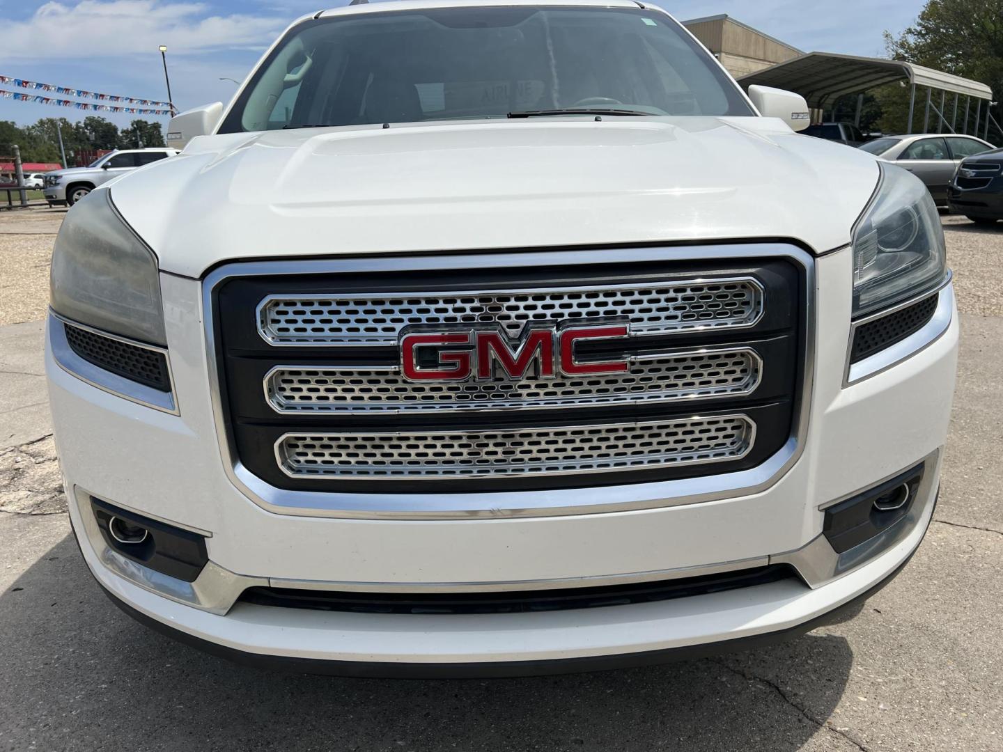 2014 /Gray GMC Acadia SLT-1 (1GKKRRKDXEJ) with an 3.6L V6 DOHC 24V engine, 6-Speed Automatic transmission, located at 4520 Airline Hwy, Baton Rouge, LA, 70805, (225) 357-1497, 30.509325, -91.145432 - 2014 GMC Acadia SLT 3.6 V6 Gas, 152K Miles, Automatic, Dual A/C, Leather, Seats 7, All Power. FOR INFO PLEASE CONTACT JEFF AT 225-413-0981 CHECK OUT OUR A+ RATING WITH THE BETTER BUSINESS BUREAU WE HAVE BEEN A FAMILY OWNED AND OPERATED BUSINESS AT THE SAME LOCATION FOR OVER 45 YEARS. WE STRIVE TO KE - Photo#2