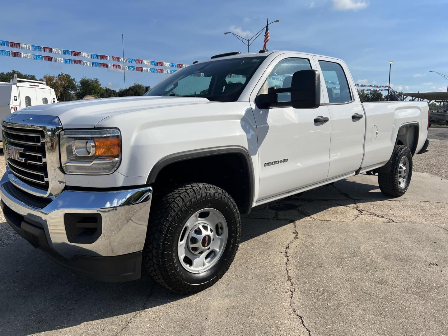 2018 White /Gray GMC Sierra 2500HD (1GT21REG9JZ) with an 6.0L V8 Gas engine, 6-Speed Automatic transmission, located at 4520 Airline Hwy, Baton Rouge, LA, 70805, (225) 357-1497, 30.509325, -91.145432 - 2018 GMC Sierra 2500HD Double Cab 2WD ***ONE OWNER & NO ACCIDENTS*** 6.0 V8 Gas, 204K Miles, 8Ft Bed, Power Windows & Locks, Spray In Bedliner, Tow Pkg. FOR INFO PLEASE CONTACT JEFF AT 225-413-0981 CHECK OUT OUR A+ RATING WITH THE BETTER BUSINESS BUREAU WE HAVE BEEN A FAMILY OWNED AND OPERATED BU - Photo#0