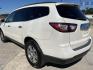 2015 White /Gray Chevrolet Traverse 1LT (1GNKRGKD2FJ) with an 3.6L V6 DOHC 24V engine, 6-Speed Automatic transmission, located at 4520 Airline Hwy, Baton Rouge, LA, 70805, (225) 357-1497, 30.509325, -91.145432 - 2015 Chevrolet Traverse LT 3.6 V6 Gas, 152K Miles, Automatic, Dual A/C, Seats 7, All Power. FOR INFO PLEASE CONTACT JEFF AT 225-413-0981 CHECK OUT OUR A+ RATING WITH THE BETTER BUSINESS BUREAU WE HAVE BEEN A FAMILY OWNED AND OPERATED BUSINESS AT THE SAME LOCATION FOR OVER 45 YEARS. WE STRIVE TO KEEP - Photo#7