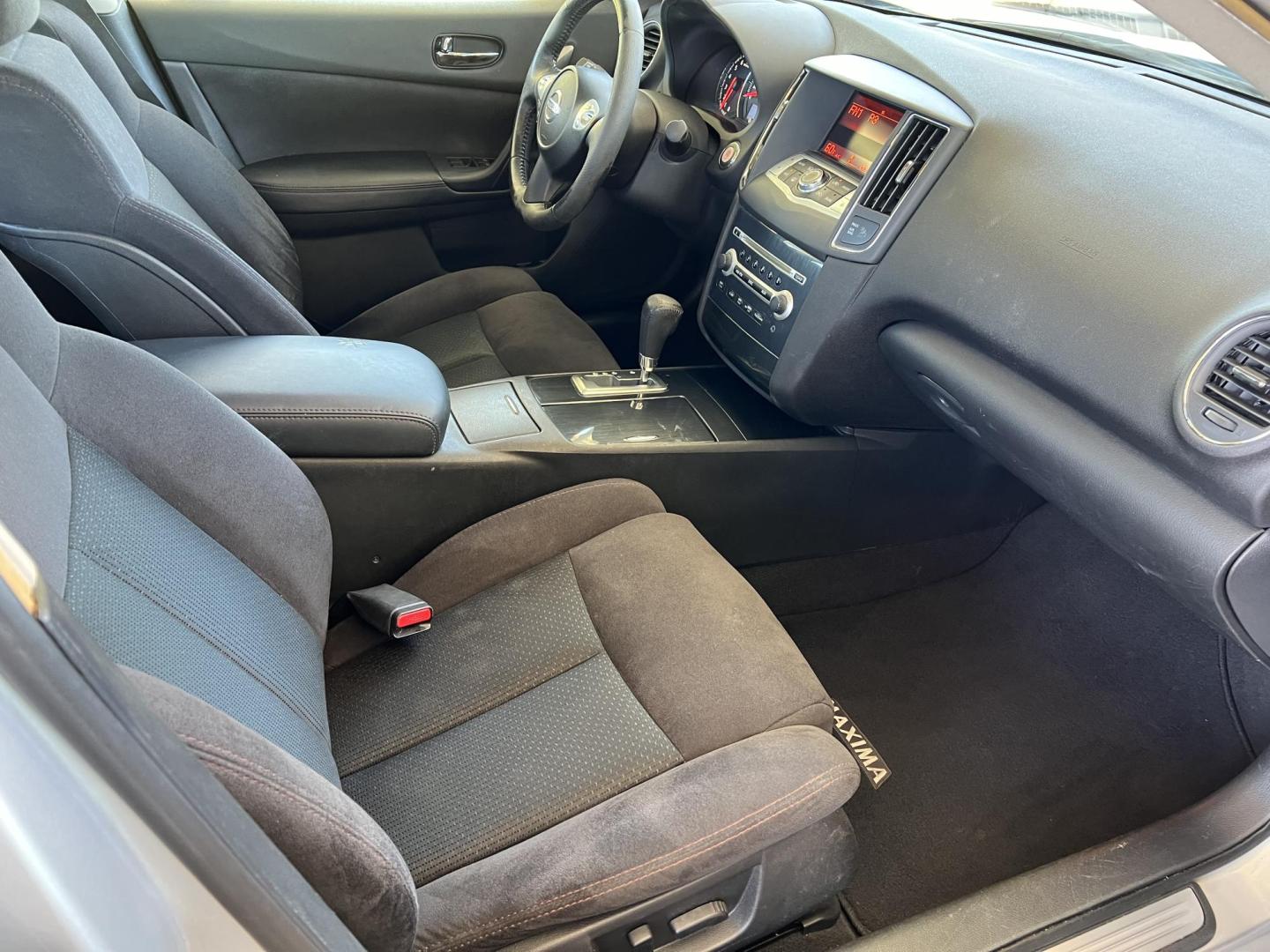 2014 Silver /Gray Nissan Maxima SV (1N4AA5AP2EC) with an 3.5L V6 DOHC 24V engine, Automatic transmission, located at 4520 Airline Hwy, Baton Rouge, LA, 70805, (225) 357-1497, 30.509325, -91.145432 - 2014 Nissan Maxima **No Accidents & Two Owners** 3.5 V6 Gas, 107K Miles, Automatic, Sunroof, Power Windows, Locks, Mirrors & Seat. FOR INFO PLEASE CONTACT JEFF AT 225-413-0981 CHECK OUT OUR A+ RATING WITH THE BETTER BUSINESS BUREAU WE HAVE BEEN A FAMILY OWNED AND OPERATED BUSINESS AT THE SAME LOCAT - Photo#9