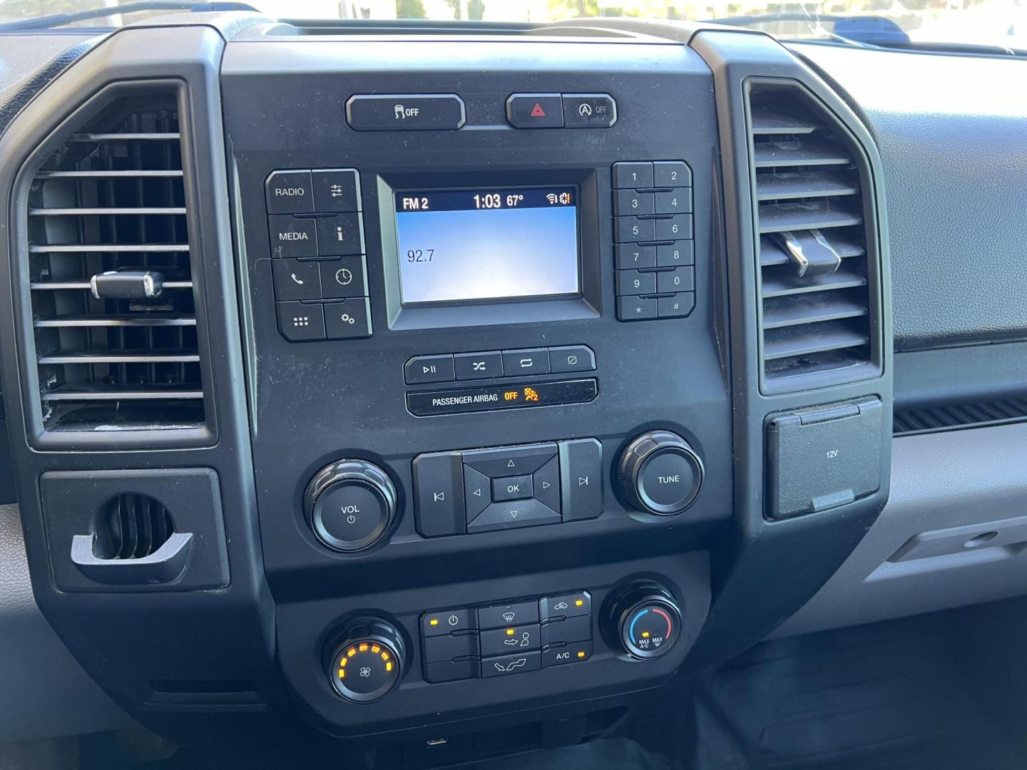 2019 White /Grey Ford F-150 XL (1FTEX1CB1KK) with an 3.3L V6 DOHC 24V engine, Automatic transmission, located at 4520 Airline Hwy, Baton Rouge, LA, 70805, (225) 357-1497, 30.509325, -91.145432 - 2019 Ford F150 SuperCab XL 3.3 V6 Gas, 133K Miles, NO ACCIDENTS, Cold A/C, Power Windows & Locks, Spray In Bedliner, Tow Pkg. FOR INFO PLEASE CONTACT JEFF AT 225-413-0981 CHECK OUT OUR A+ RATING WITH THE BETTER BUSINESS BUREAU WE HAVE BEEN A FAMILY OWNED AND OPERATED BUSINESS AT THE SAME LOCATION FO - Photo#15