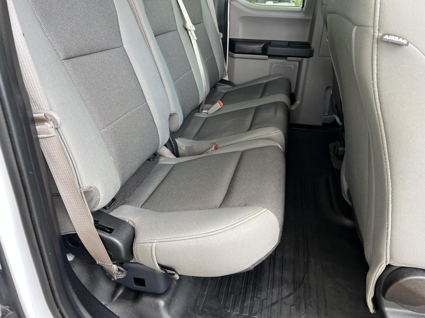 2019 White /Grey Ford F-150 XL (1FTEX1CB1KK) with an 3.3L V6 DOHC 24V engine, Automatic transmission, located at 4520 Airline Hwy, Baton Rouge, LA, 70805, (225) 357-1497, 30.509325, -91.145432 - 2019 Ford F150 SuperCab XL 3.3 V6 Gas, 137K Miles, NO ACCIDENTS, Cold A/C, Power Windows & Locks, Spray In Bedliner, Tow Pkg. FOR INFO PLEASE CONTACT JEFF AT 225-413-0981 CHECK OUT OUR A+ RATING WITH THE BETTER BUSINESS BUREAU WE HAVE BEEN A FAMILY OWNED AND OPERATED BUSINESS AT THE SAME LOCATION FO - Photo#11