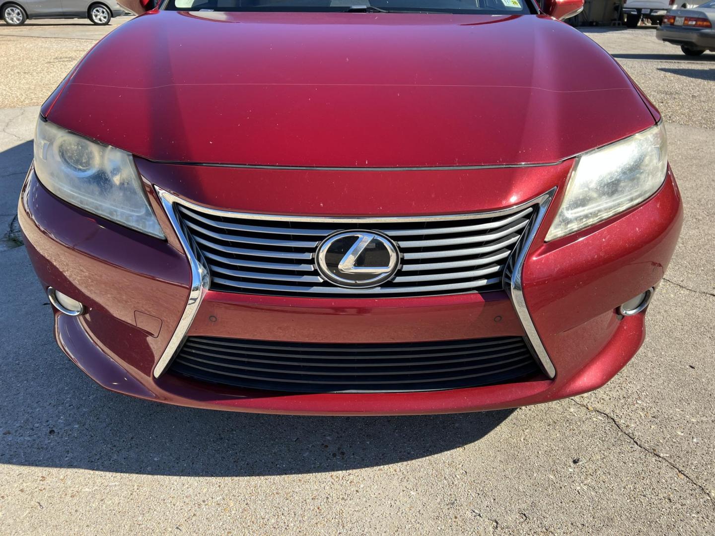 2013 Maroon /Tan Lexus ES 350 (JTHBK1GGXD2) with an 3.5L V6 DOHC 24V engine, 6-Speed Automatic transmission, located at 4520 Airline Hwy, Baton Rouge, LA, 70805, (225) 357-1497, 30.509325, -91.145432 - 2013 Lexus ES 350 ***ONE OWNER & NO ACCIDENTS*** 3.5 V6 Gas, 185K Miles, Sunroof, Heated & Cooled Leather, Cold A/C & Heat, Power Windows, Locks, Mirrors & Seat. FOR INFO PLEASE CONTACT JEFF AT 225-413-0981 CHECK OUT OUR A+ RATING WITH THE BETTER BUSINESS BUREAU WE HAVE BEEN A FAMILY OWNED AND OPERA - Photo#2