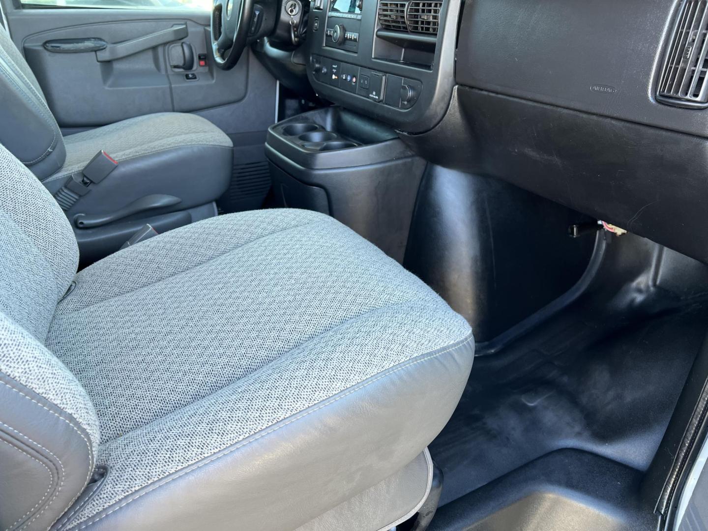 2020 White /Gray Chevrolet Express 2500 Cargo (1GCWGAFG5L1) with an 6.0L V8 Gas engine, 6A transmission, located at 4520 Airline Hwy, Baton Rouge, LA, 70805, (225) 357-1497, 30.509325, -91.145432 - 2020 Chevy Express 2500 Cargo ONE OWNER, 6.0 V8 Gas, 202K Miles, Power Windows & Locks, Cold A/C, New Tires & Brake, Very Clean. FOR INFO PLEASE CONTACT JEFF AT 225-413-0981 CHECK OUT OUR A+ RATING WITH THE BETTER BUSINESS BUREAU WE HAVE BEEN A FAMILY OWNED AND OPERATED BUSINESS AT THE SAME LOCATIO - Photo#9