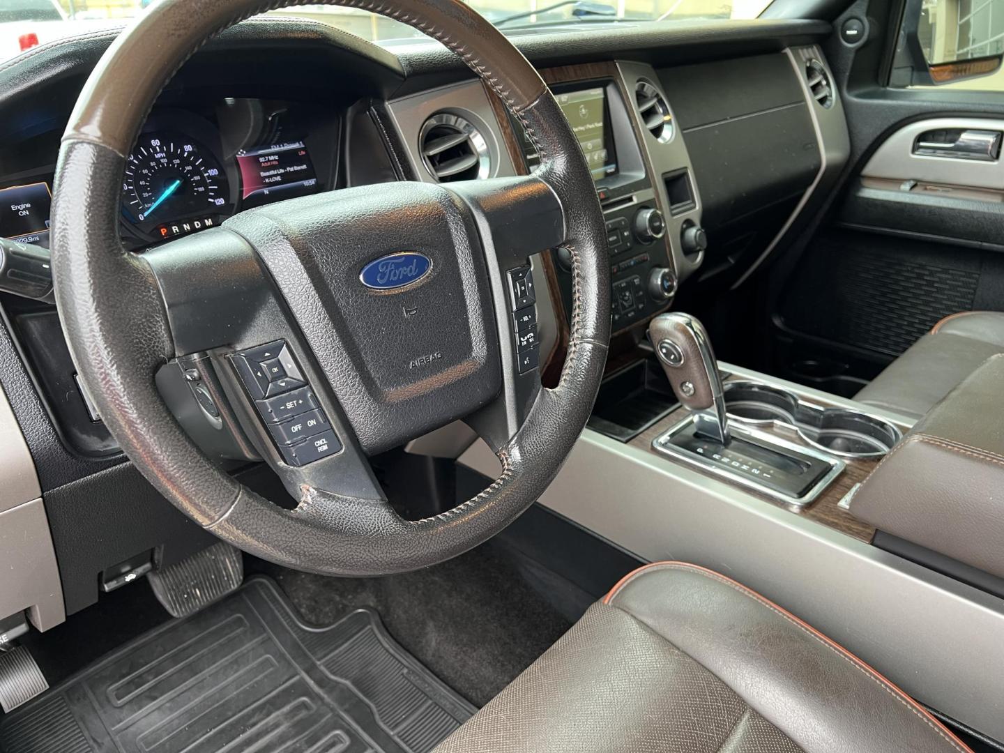 2015 Black /Brown Ford Expedition King Ranch (1FMJK1HT9FE) with an 3.5L V6 DOHC 24V FFV engine, 6-Speed Automatic transmission, located at 4520 Airline Hwy, Baton Rouge, LA, 70805, (225) 357-1497, 30.509325, -91.145432 - 2015 Ford Expedition EL King Ranch 3.5 V6 EcoBoost Gas, 129K Miles, Sunroof, Heated & Cooled Leather Interior, Seating For 7, Cold A/C & Heat, Power Windows, Locks, Mirrors & Seat, Towing Pkg. FOR INFO PLEASE CONTACT JEFF AT 225-413-0981 CHECK OUT OUR A+ RATING WITH THE BETTER BUSINESS BUREAU WE HA - Photo#13