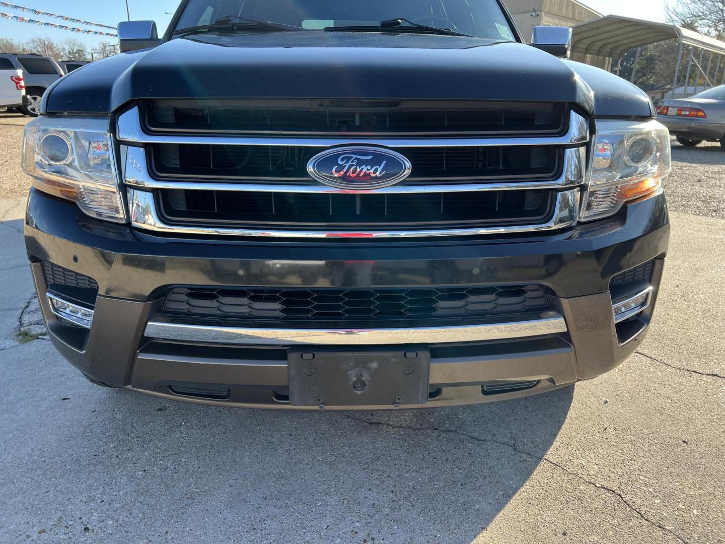 2015 Black /Brown Ford Expedition King Ranch (1FMJK1HT9FE) with an 3.5L V6 DOHC 24V FFV engine, 6-Speed Automatic transmission, located at 4520 Airline Hwy, Baton Rouge, LA, 70805, (225) 357-1497, 30.509325, -91.145432 - 2015 Ford Expedition EL King Ranch 3.5 V6 EcoBoost Gas, 129K Miles, Sunroof, Heated & Cooled Leather Interior, Seating For 7, Cold A/C & Heat, Power Windows, Locks, Mirrors & Seat, Towing Pkg. FOR INFO PLEASE CONTACT JEFF AT 225-413-0981 CHECK OUT OUR A+ RATING WITH THE BETTER BUSINESS BUREAU WE HA - Photo#2