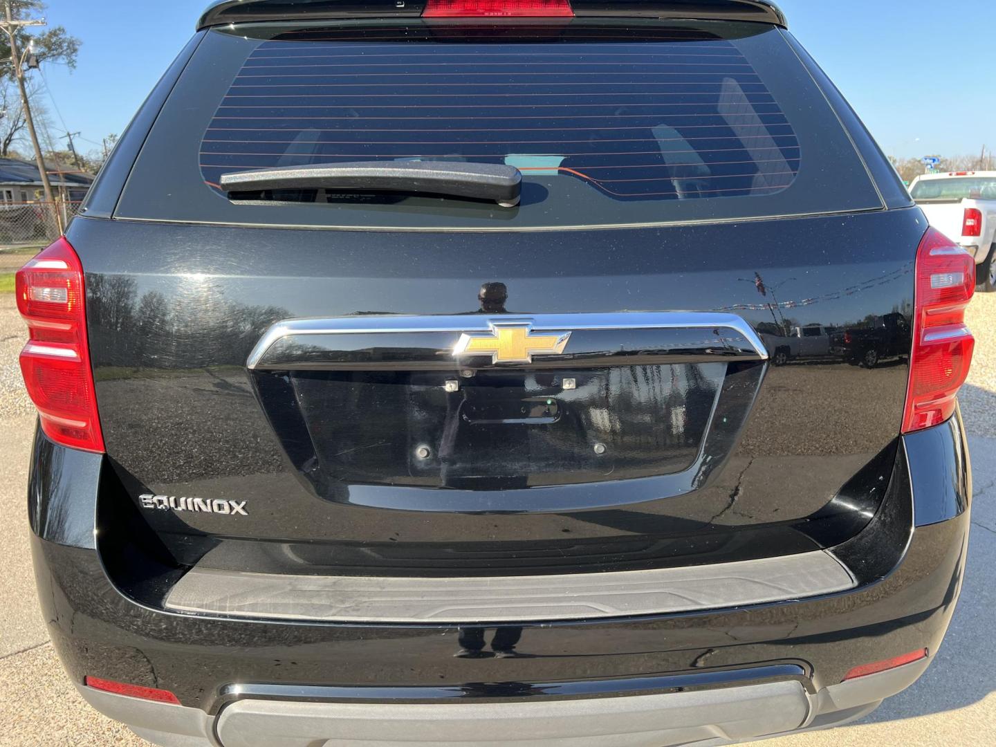2017 Black /Gray Chevrolet Equinox LS (2GNALBEK0H1) with an 2.4L L4 engine, 6A transmission, located at 4520 Airline Hwy, Baton Rouge, LA, 70805, (225) 357-1497, 30.509325, -91.145432 - 2017 Chevrolet Equinox **ONE OWNER & NO ACCIDENTS** 2.4 4 Cylinder Gas, 110K Miles, Cold A/C & Heat, Power Windows, Locks & Mirrors, Alloy Wheels, Tinted Windows. FOR INFO PLEASE CONTACT JEFF AT 225-413-0981 CHECK OUT OUR A+ RATING WITH THE BETTER BUSINESS BUREAU WE HAVE BEEN A FAMILY OWNED AND OPE - Photo#6