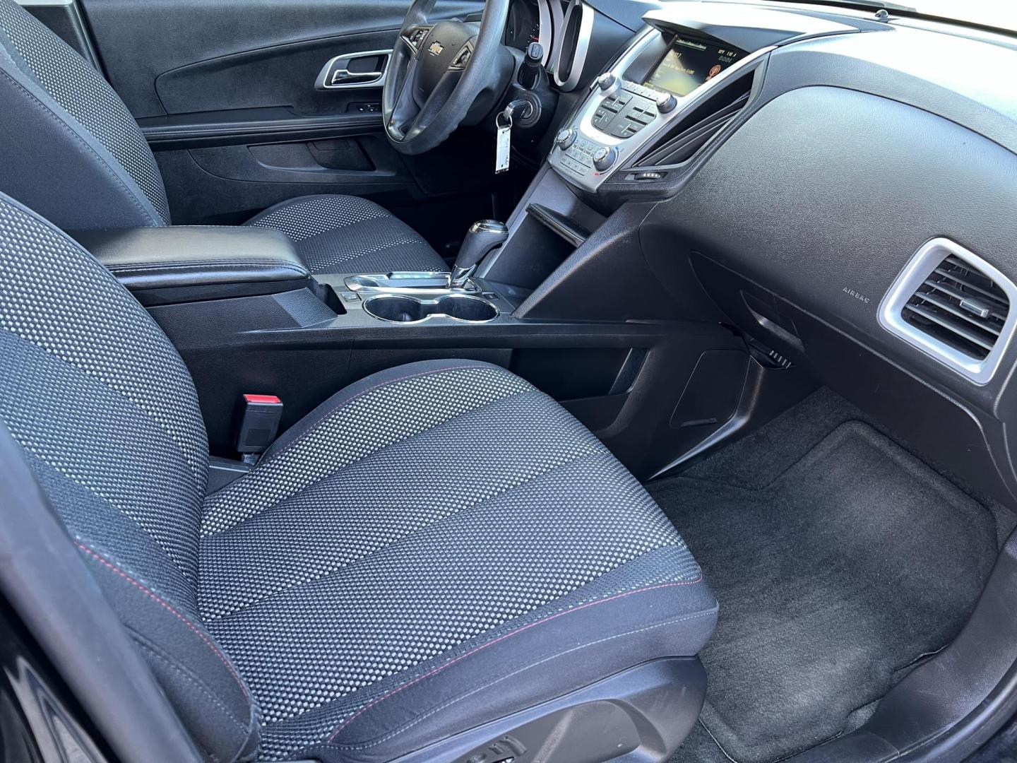 2017 Black /Gray Chevrolet Equinox LS (2GNALBEK0H1) with an 2.4L L4 engine, 6A transmission, located at 4520 Airline Hwy, Baton Rouge, LA, 70805, (225) 357-1497, 30.509325, -91.145432 - 2017 Chevrolet Equinox **ONE OWNER & NO ACCIDENTS** 2.4 4 Cylinder Gas, 110K Miles, Cold A/C & Heat, Power Windows, Locks & Mirrors, Alloy Wheels, Tinted Windows. FOR INFO PLEASE CONTACT JEFF AT 225-413-0981 CHECK OUT OUR A+ RATING WITH THE BETTER BUSINESS BUREAU WE HAVE BEEN A FAMILY OWNED AND OPE - Photo#9