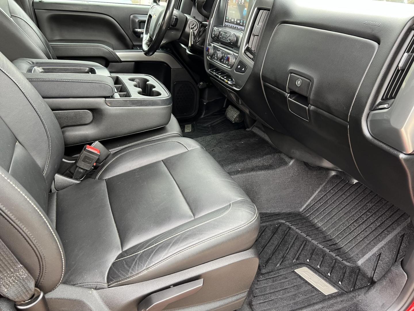2018 Red /Black Chevrolet Silverado 1500 LT (3GCPCREC7JG) with an 5.3L V8 OHV 16V engine, 6 Speed Automatic transmission, located at 4520 Airline Hwy, Baton Rouge, LA, 70805, (225) 357-1497, 30.509325, -91.145432 - 2018 Chevy Silverado Crew Cab LT **ONE OWNER & NO ACCIDENTS** 5.3 V8 Gas, 149K Miles, Heated Leather Seats, Power Windows, Locks, Seats & Mirrors, Cold A/C, Tow Pkg. FOR INFO PLEASE CONTACT JEFF AT 225-413-0981 CHECK OUT OUR A+ RATING WITH THE BETTER BUSINESS BUREAU WE HAVE BEEN A FAMILY OWNED AND O - Photo#11