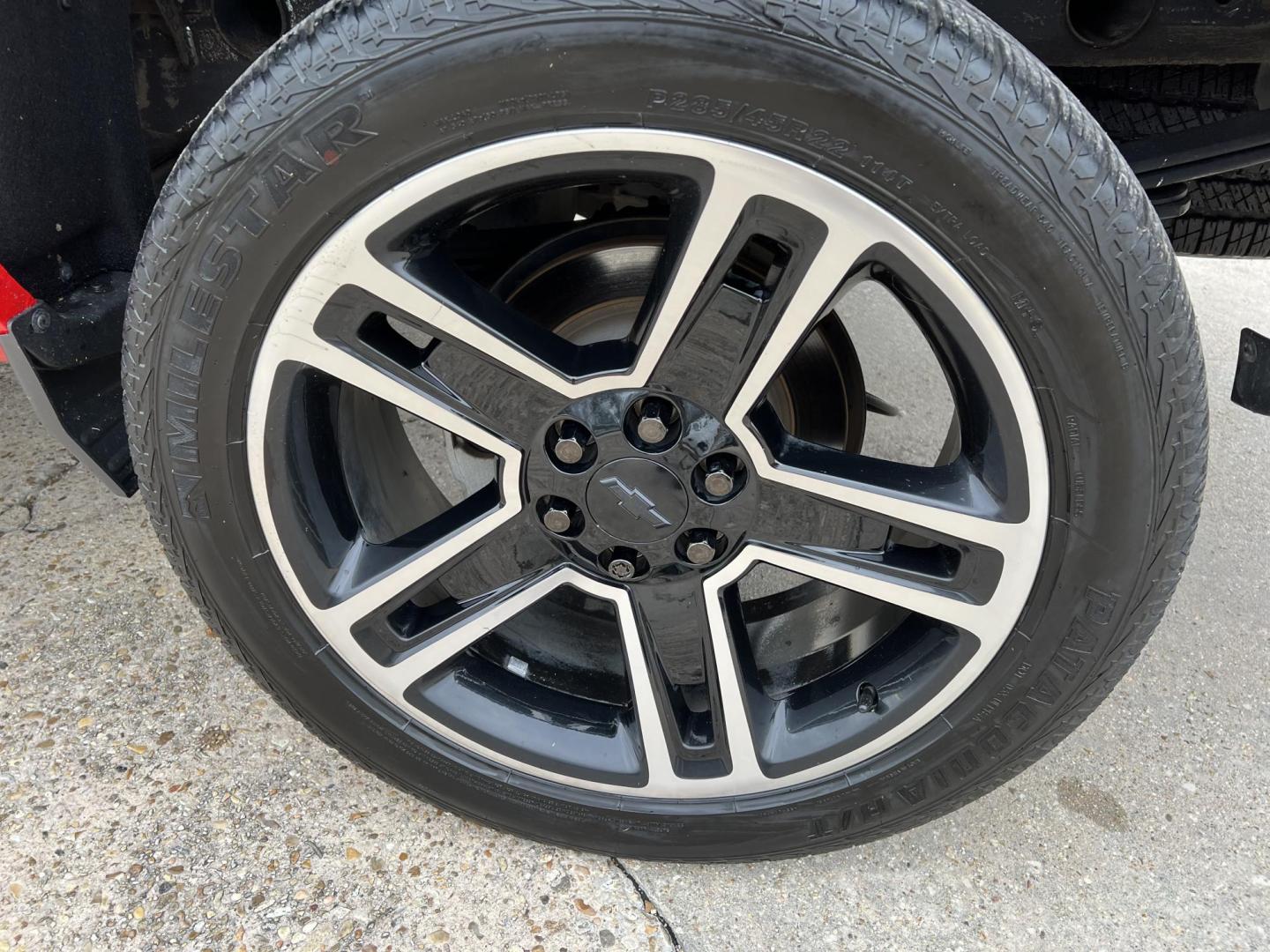 2018 Red /Black Chevrolet Silverado 1500 LT (3GCPCREC7JG) with an 5.3L V8 OHV 16V engine, 6 Speed Automatic transmission, located at 4520 Airline Hwy, Baton Rouge, LA, 70805, (225) 357-1497, 30.509325, -91.145432 - 2018 Chevy Silverado Crew Cab LT **ONE OWNER & NO ACCIDENTS** 5.3 V8 Gas, 149K Miles, Heated Leather Seats, Power Windows, Locks, Seats & Mirrors, Cold A/C, Tow Pkg. FOR INFO PLEASE CONTACT JEFF AT 225-413-0981 CHECK OUT OUR A+ RATING WITH THE BETTER BUSINESS BUREAU WE HAVE BEEN A FAMILY OWNED AND O - Photo#8