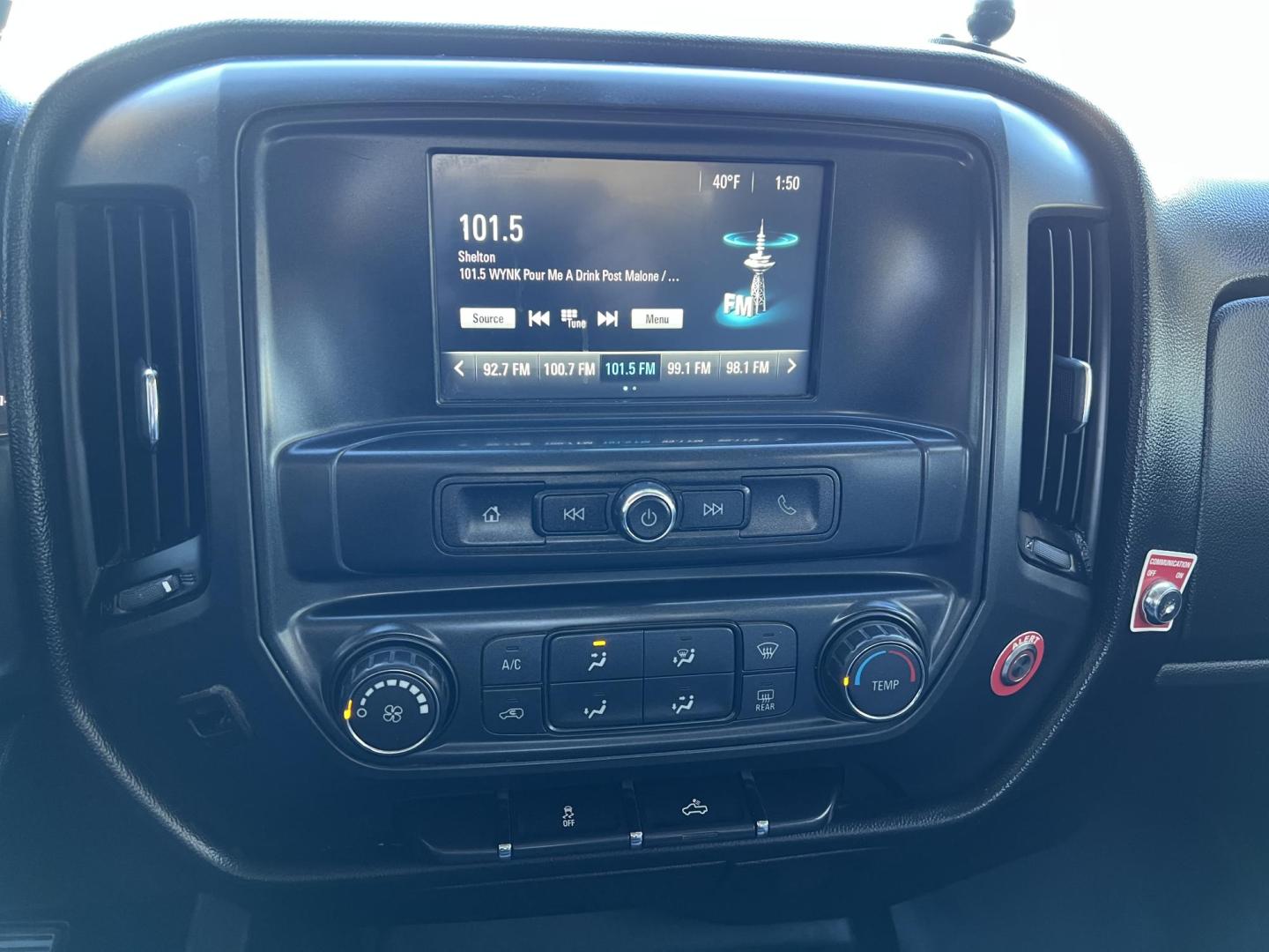 2018 White /Gray Chevrolet Silverado 2500HD Work Truck (1GC1KUEG9JF) with an 6.0L V8 engine, 6-Speed Automatic transmission, located at 4520 Airline Hwy, Baton Rouge, LA, 70805, (225) 357-1497, 30.509325, -91.145432 - 2018 Chevrolet Silverado 2500HD Crew Cab 4WD 8Ft Bed, 6.0 V8 Gas, 187K Miles, Cold A/C, Power Windows, Locks & Drivers Seat, Bed Cover, Weather Guard Box, Tow Pkg. Truck Has Minor Dings & Scratches. FOR INFO PLEASE CONTACT JEFF AT 225-413-0981 CHECK OUT OUR A+ RATING WITH THE BETTER BUSINESS BUREAU - Photo#15