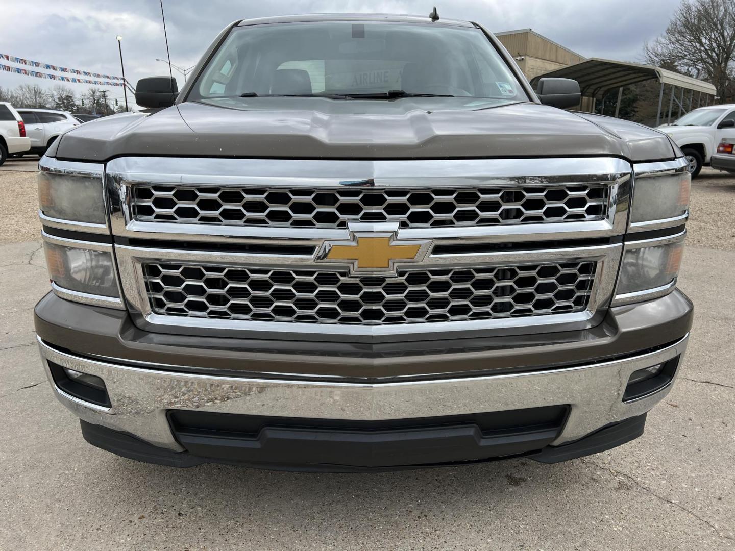 2014 Brown /Tan Chevrolet Silverado 1500 LT (3GCPCREC2EG) with an 5.3L V8 engine, 6-Speed Automatic transmission, located at 4520 Airline Hwy, Baton Rouge, LA, 70805, (225) 357-1497, 30.509325, -91.145432 - 2014 Chevy Silverado Crew Cab LT **ONE OWNER & NO ACCIDENTS** 5.3 V8 Gas, 186K Miles, Power Windows, Locks & Mirrors, 6 Passenger Seating, Cold A/C, Tow Pkg. FOR INFO PLEASE CONTACT JEFF AT 225-413-0981 CHECK OUT OUR A+ RATING WITH THE BETTER BUSINESS BUREAU WE HAVE BEEN A FAMILY OWNED AND OPERATED - Photo#2