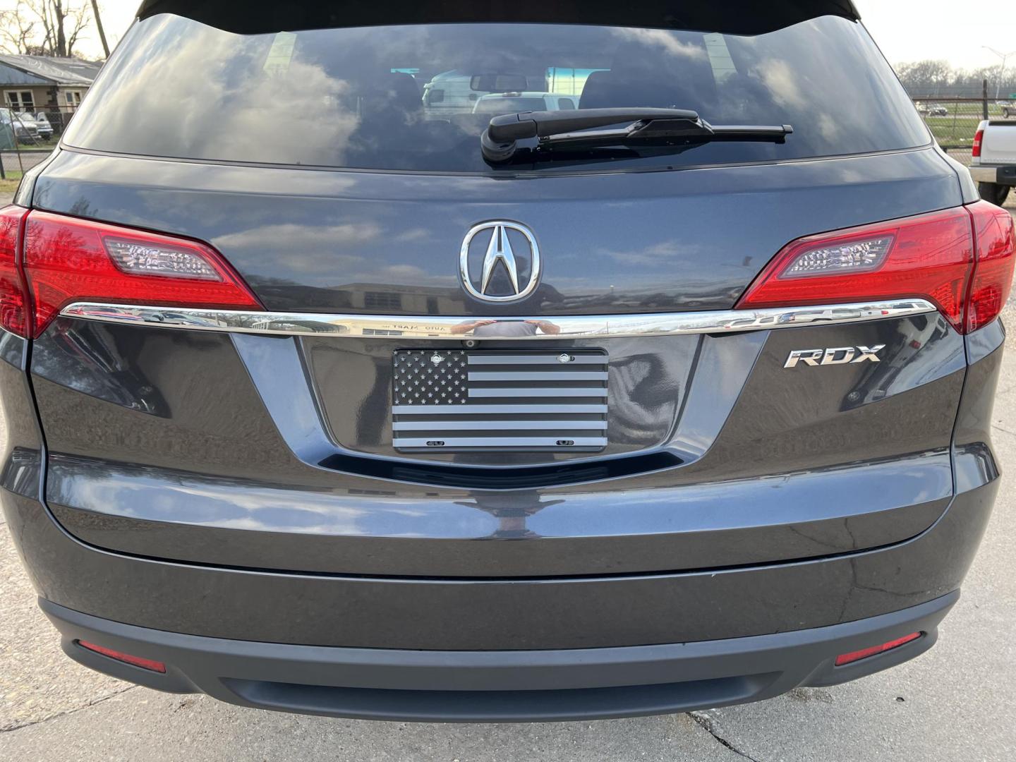 2014 Dark Gray /Gray Acura RDX (5J8TB3H30EL) with an 3.5 V6 engine, 6-Speed Automatic transmission, located at 4520 Airline Hwy, Baton Rouge, LA, 70805, (225) 357-1497, 30.509325, -91.145432 - 2014 Acura RDX **ONE OWNER** 3.5 V6 Gas, 141K Miles, Sunroof, Heated Leather Interior, Cold A/C & Heat, Power Windows, Locks, Mirrors & Seat, Rear Camera. FOR INFO PLEASE CONTACT JEFF AT 225-413-0981 CHECK OUT OUR A+ RATING WITH THE BETTER BUSINESS BUREAU WE HAVE BEEN A FAMILY OWNED AND OPERATED BUS - Photo#6