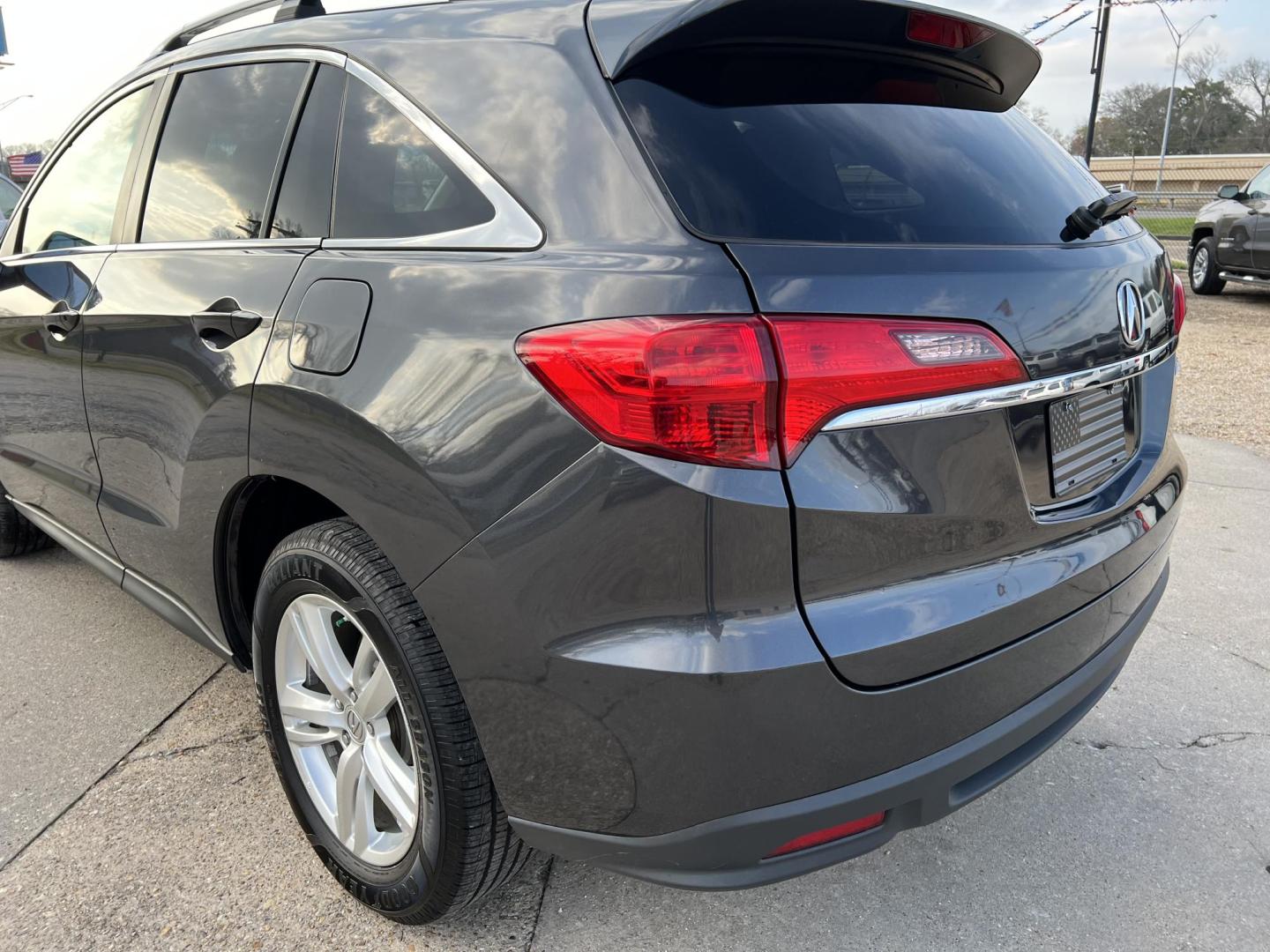 2014 Dark Gray /Gray Acura RDX (5J8TB3H30EL) with an 3.5 V6 engine, 6-Speed Automatic transmission, located at 4520 Airline Hwy, Baton Rouge, LA, 70805, (225) 357-1497, 30.509325, -91.145432 - 2014 Acura RDX **ONE OWNER** 3.5 V6 Gas, 141K Miles, Sunroof, Heated Leather Interior, Cold A/C & Heat, Power Windows, Locks, Mirrors & Seat, Rear Camera. FOR INFO PLEASE CONTACT JEFF AT 225-413-0981 CHECK OUT OUR A+ RATING WITH THE BETTER BUSINESS BUREAU WE HAVE BEEN A FAMILY OWNED AND OPERATED BUS - Photo#7