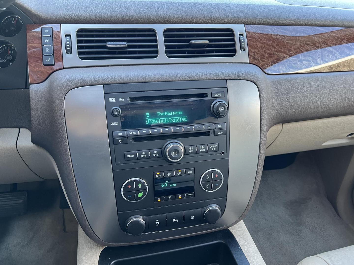 2007 Tan /Tan GMC Yukon SLT (1GKFC13097R) with an 5.3L V8 OHV 16V FFV engine, 4-Speed Automatic Overdrive transmission, located at 4520 Airline Hwy, Baton Rouge, LA, 70805, (225) 357-1497, 30.509325, -91.145432 - 2007 GMC Yukon SLT **ONE OWNER & NO ACCIDENTS** 5.3 V8 Gas, 133K Miles, Sunroof, DVD, Heated Leather Interior, Seating For 7, Bose Stereo, Cold A/C & Heat, Power Windows, Locks, Mirrors & Seat. Paint Is Flaking On Back Lift Gate. FOR INFO PLEASE CONTACT JEFF AT 225-413-0981 CHECK OUT OUR A+ RATING - Photo#16