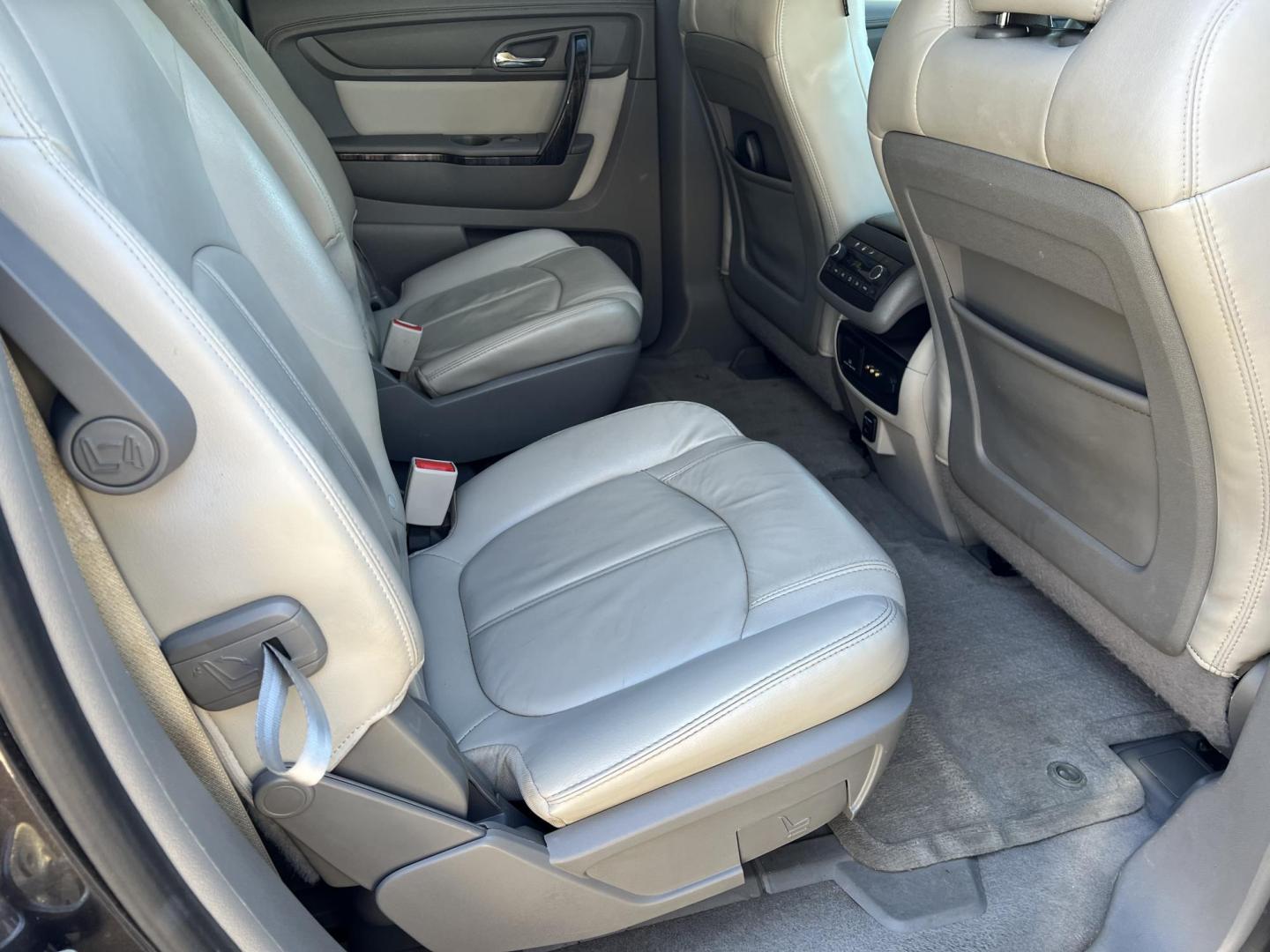 2015 Dark Gray /Gray GMC Acadia SLT-1 (1GKKRRKDXFJ) with an 3.6L V6 DOHC 24V engine, 6-Speed Automatic transmission, located at 4520 Airline Hwy, Baton Rouge, LA, 70805, (225) 357-1497, 30.509325, -91.145432 - 2015 GMC Acadia SLT **ONE OWNER & NO ACCIDENTS** 3.6 V6 Gas, 153K Miles, Heated Leather, 7 Passenger Seating, A/C & Heat, All Power, Bose Stereo, Power Lift Gate. FOR INFORMATION, PLEASE CONTACT JEFF AT 225-413-0981 CHECK OUT OUR A+ RATING WITH THE BETTER BUSINESS BUREAU WE HAVE BEEN A FAMILY OWNED - Photo#10