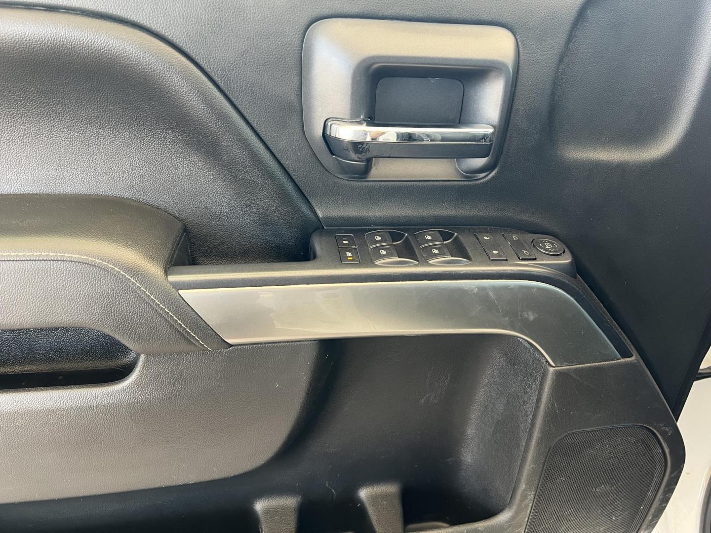 2015 White /Gray Chevrolet Silverado 1500 LT (1GCRCREC6FZ) with an 5.3L V8 OHV 16V engine, 6-Speed Automatic transmission, located at 4520 Airline Hwy, Baton Rouge, LA, 70805, (225) 357-1497, 30.509325, -91.145432 - 2015 Chevy Silverado Double Cab LT 5.3 V8 Gas, 238K Miles, Power Windows, Locks & Mirrors, 6 Passenger Seating, A/C & Heat, Rear Camera, Spray In Liner, Towing Package, Truck Does Have Minor Dents & Scratches. FOR INFORMATION, PLEASE CONTACT JEFF AT 225-413-0981 CHECK OUT OUR A+ RATING WITH THE B - Photo#14