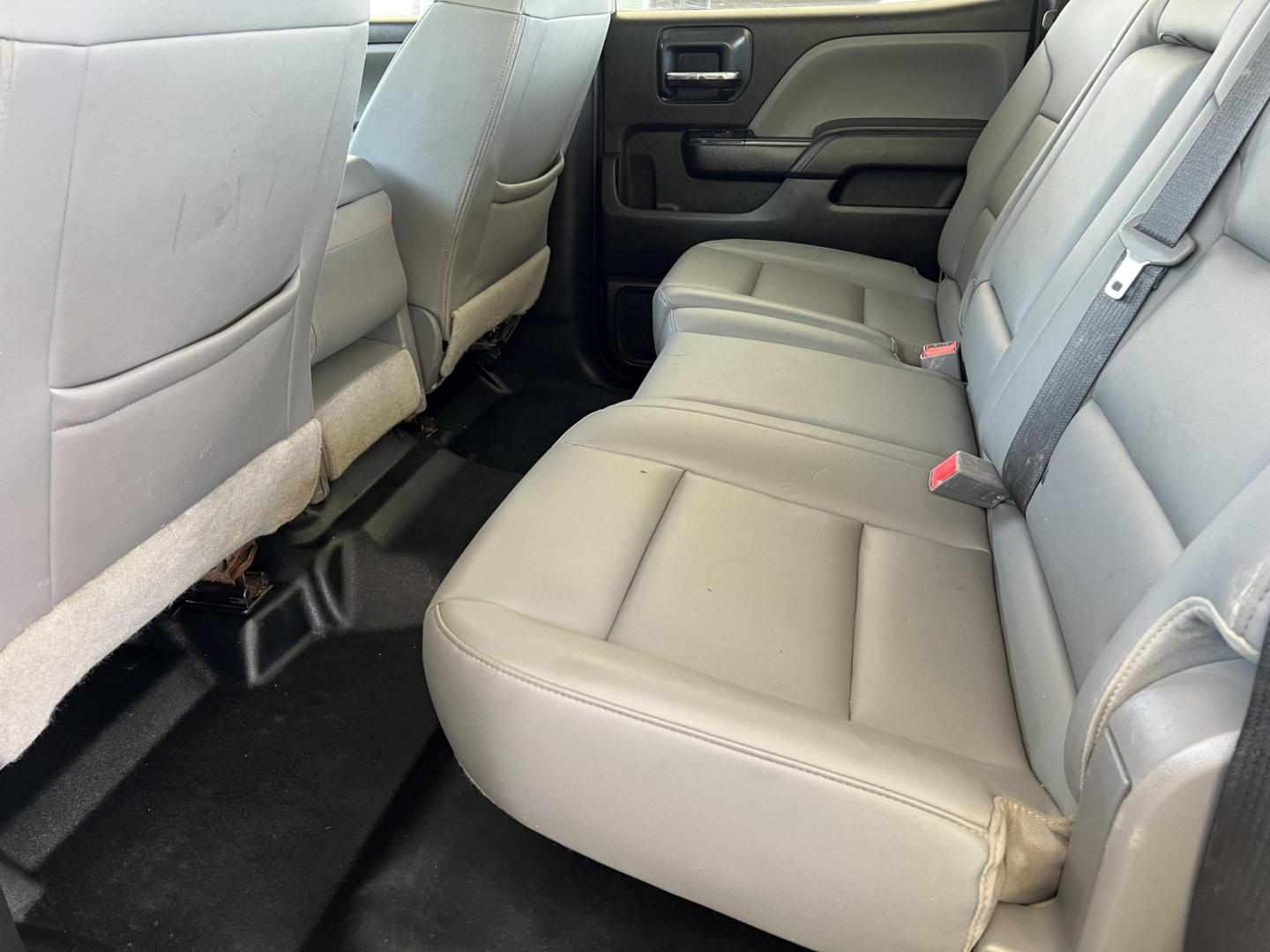 2018 White /Gray Chevrolet Silverado 2500HD Work Truck (1GB1CUEY9JF) with an 6.6L V8 OHV 32V TURBO DIESEL engine, Allison transmission, located at 4520 Airline Hwy, Baton Rouge, LA, 70805, (225) 357-1497, 30.509325, -91.145432 - 2018 Chevrolet Silverado 2500HD Crew Cab Knapheide Service Bed, 6.6L Duramax Diesel, Allison Transmission, 132K Miles, Power Windows & Locks, 6 Passenger Seating, A/C & Heat, Tow Pkg. Spray In Liner, New Tires. FOR INFORMATION, PLEASE CONTACT JEFF AT 225-413-0981 CHECK OUT OUR A+ RATING WITH THE BET - Photo#13