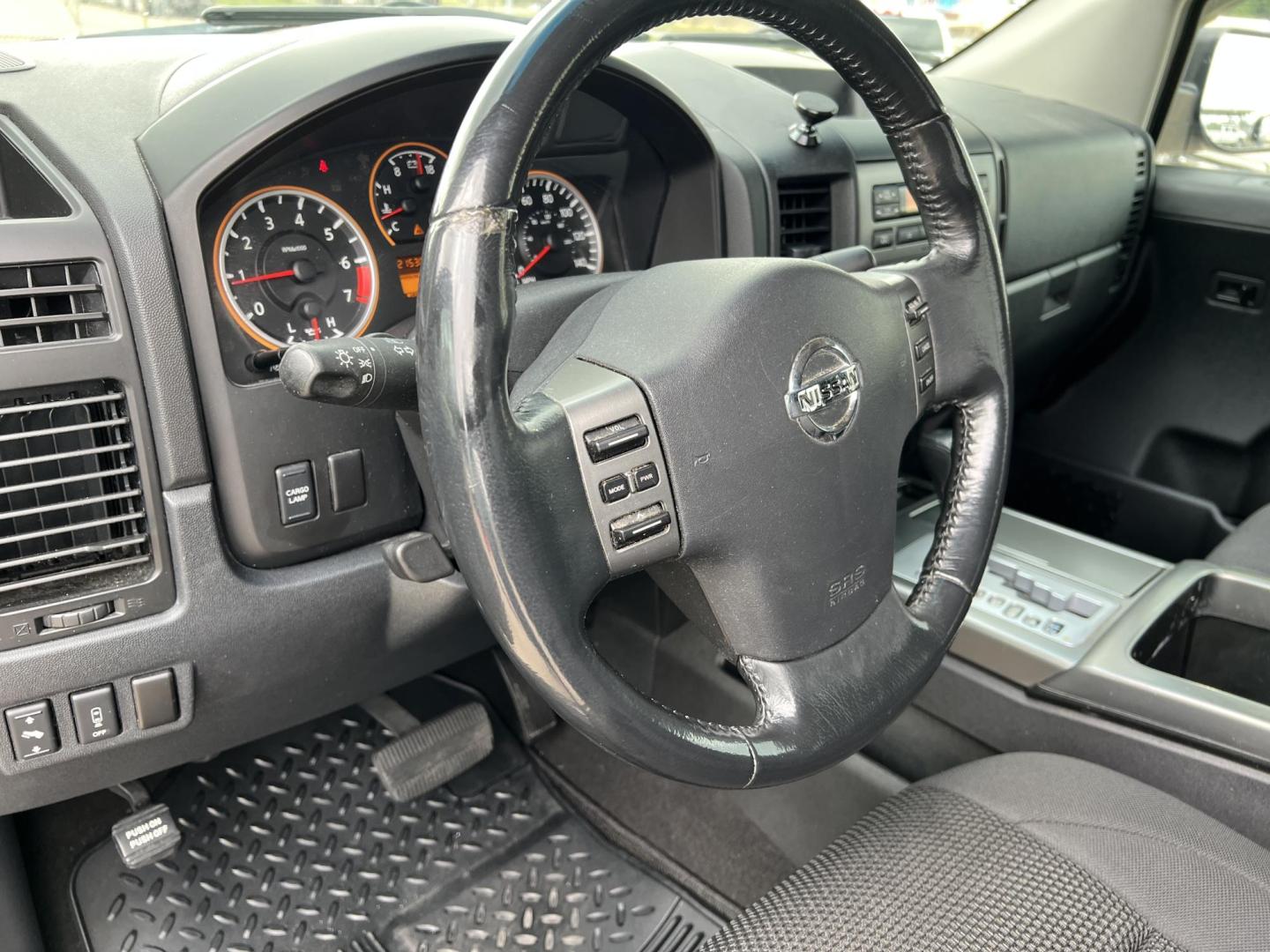 2008 Dark Gray /Gray Nissan Titan SE (1N6BA06F98N) with an 5.6L V8 engine, 5-Speed Automatic Overdrive transmission, located at 4520 Airline Hwy, Baton Rouge, LA, 70805, (225) 357-1497, 30.509325, -91.145432 - 2008 Nissan Titan King Cab SE 4WD 5.6L Gas, 215K Miles, Power Windows, Locks & Mirrors, A/C & Heat, Spray In Liner, Bed Cover, Towing Package, Truck Does Have Minor Dent IN Front Bumper. FOR INFORMATION, PLEASE CONTACT JEFF AT 225-413-0981 CHECK OUT OUR A+ RATING WITH THE BETTER BUSINESS BUREAU WE H - Photo#12