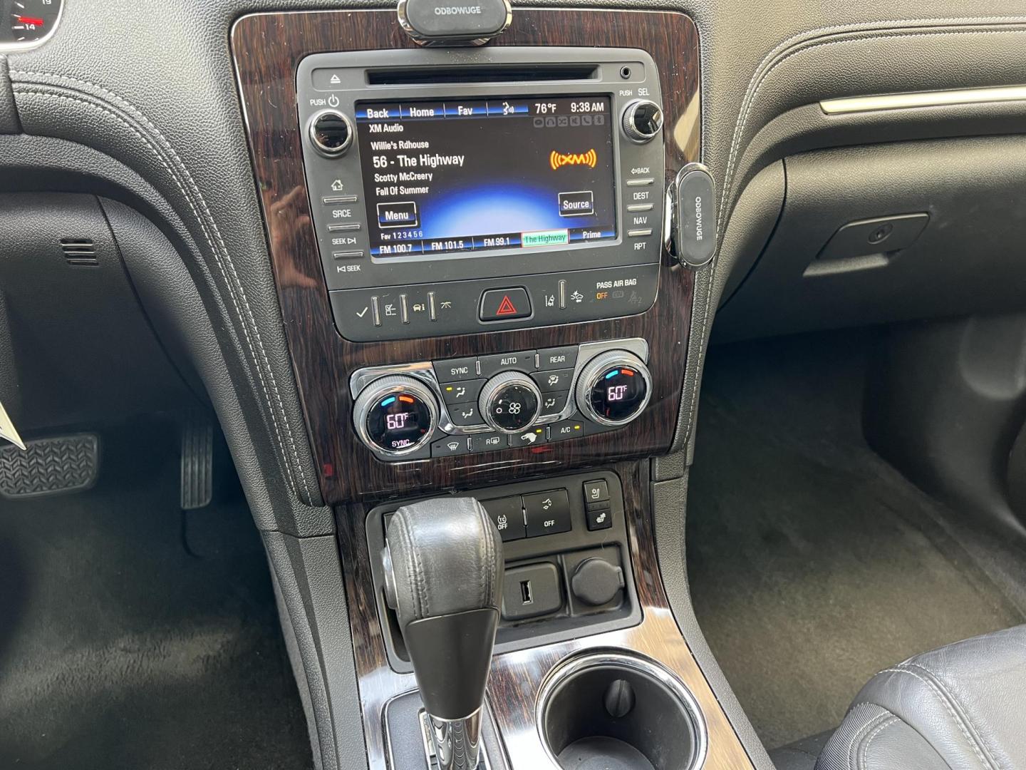 2015 White /Black Chevrolet Traverse LTZ (1GNKRJKD6FJ) with an 3.6L V6 DOHC 24V engine, 6-Speed Automatic transmission, located at 4520 Airline Hwy, Baton Rouge, LA, 70805, (225) 357-1497, 30.509325, -91.145432 - 2015 Chevrolet Traverse LTZ **ONE OWNER & NO ACCIDENTS** 3.6 V6 Gas, 119K Miles, Heated & Cooled Leather, Sunroof, Power Windows, Locks, Mirrors & Lift Gate, 7 Passenger Seating, A/C & Heat, Rear Camera, Towing Package. FOR INFORMATION, PLEASE CONTACT JEFF AT 225-413-0981 CHECK OUT OUR A+ RATING WIT - Photo#16