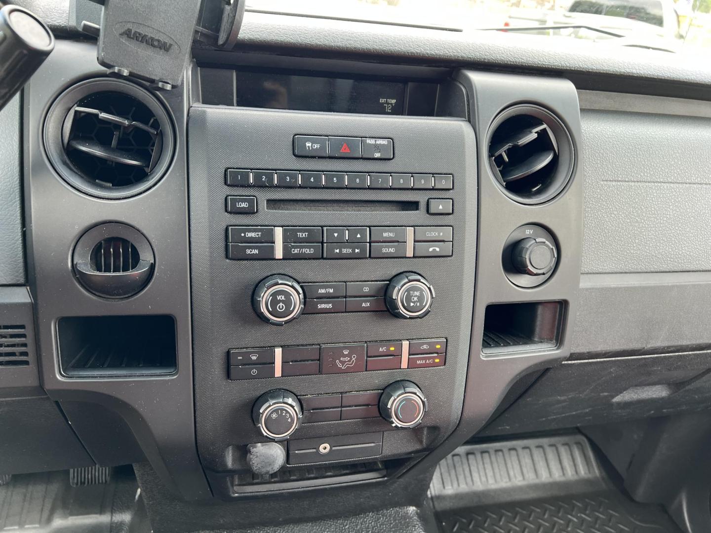2014 White /Gray Ford F-150 XL (1FTMF1CM5EK) with an 3.7L V6 DOHC 24V engine, 6-Speed Automatic transmission, located at 4520 Airline Hwy, Baton Rouge, LA, 70805, (225) 357-1497, 30.509325, -91.145432 - 2014 Ford F-150 XL 3.7 V6 Gas, 200K Miles, A/C & Heat, New Tires, Towing Package, Knapheide Work Shell. FOR INFORMATION, PLEASE CONTACT JEFF AT 225-413-0981 CHECK OUT OUR A+ RATING WITH THE BETTER BUSINESS BUREAU WE HAVE BEEN A FAMILY OWNED AND OPERATED BUSINESS AT THE SAME LOCATION FOR OVER 45 YEAR - Photo#11