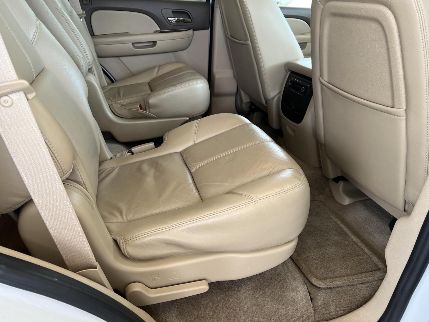 2011 White /Tan Chevrolet Tahoe LT (1GNSCBE08BR) with an 5.3L V8 OHV 16V FFV engine, 6-Speed Automatic transmission, located at 4520 Airline Hwy, Baton Rouge, LA, 70805, (225) 357-1497, 30.509325, -91.145432 - 2011 Chevrolet Tahoe LT **ONE OWNER** 5.3 V8 Gas, 120K Miles, Heated Leather, Power Windows, Locks, Mirrors & Lift Gate, 7 Passenger Seating, A/C & Heat, Rear Camera, Towing Package. FOR INFORMATION, PLEASE CONTACT JEFF AT 225-413-0981 CHECK OUT OUR A+ RATING WITH THE BETTER BUSINESS BUREAU WE HAVE - Photo#9
