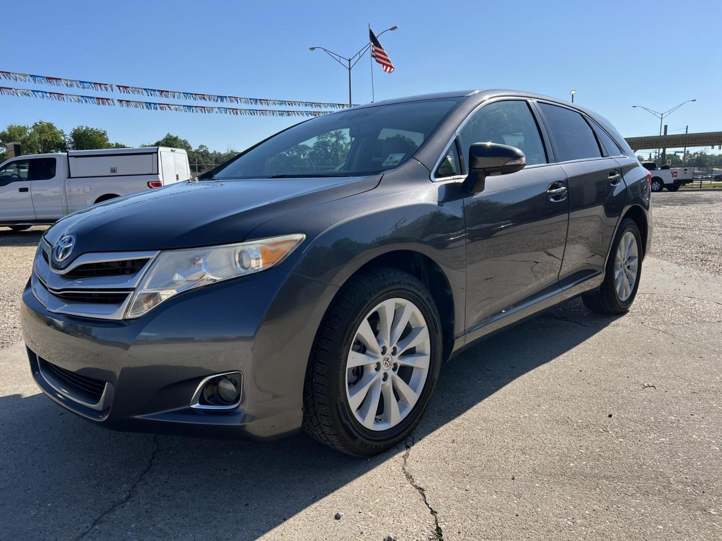 2015 Dark Gray /Gray Toyota Venza LE (4T3ZA3BB0FU) with an 2.7L L4 DOHC 16V engine, 6-Speed Automatic transmission, located at 4520 Airline Hwy, Baton Rouge, LA, 70805, (225) 357-1497, 30.509325, -91.145432 - 2015 Toyota Venza LE 2.7L 4 Cylinder Gas, 101K Miles, Power Windows, Locks, Mirrors & Seat, 5 Passenger Seating, A/C & Heat, Rear Camera. FOR INFORMATION, PLEASE CONTACT JEFF AT 225-413-0981 CHECK OUT OUR A+ RATING WITH THE BETTER BUSINESS BUREAU WE HAVE BEEN A FAMILY OWNED AND OPERATED BUSINESS AT - Photo#0