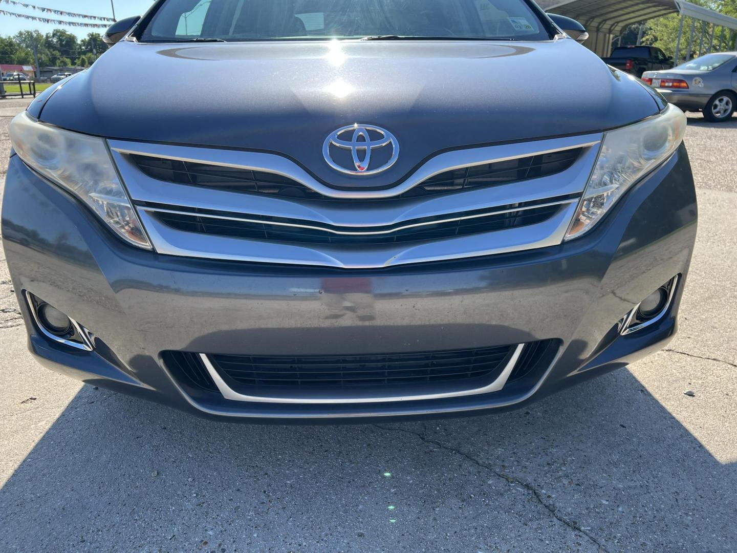 2015 Dark Gray /Gray Toyota Venza LE (4T3ZA3BB0FU) with an 2.7L L4 DOHC 16V engine, 6-Speed Automatic transmission, located at 4520 Airline Hwy, Baton Rouge, LA, 70805, (225) 357-1497, 30.509325, -91.145432 - 2015 Toyota Venza LE 2.7L 4 Cylinder Gas, 101K Miles, Power Windows, Locks, Mirrors & Seat, 5 Passenger Seating, A/C & Heat, Rear Camera. FOR INFORMATION, PLEASE CONTACT JEFF AT 225-413-0981 CHECK OUT OUR A+ RATING WITH THE BETTER BUSINESS BUREAU WE HAVE BEEN A FAMILY OWNED AND OPERATED BUSINESS AT - Photo#2