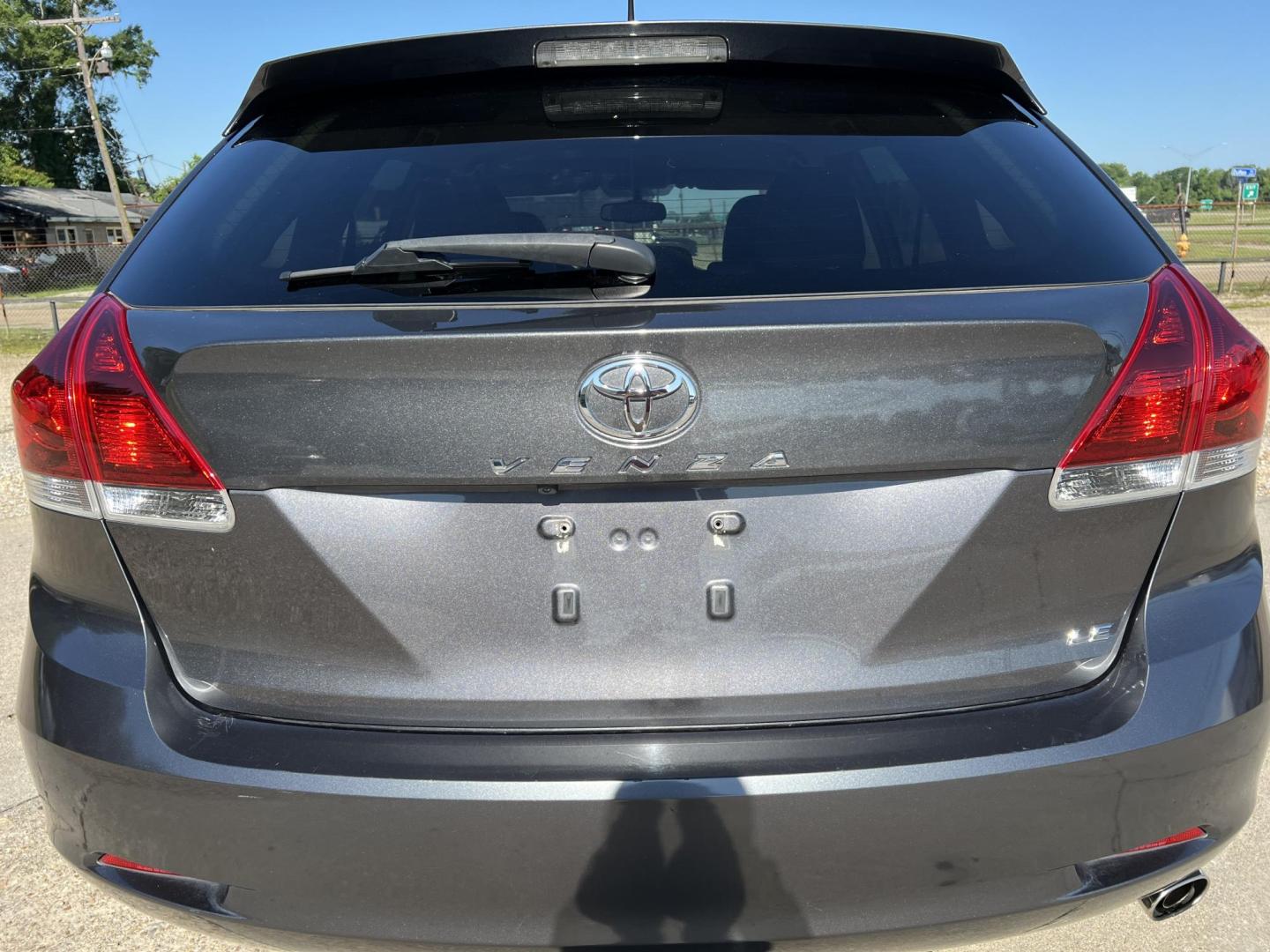 2015 Dark Gray /Gray Toyota Venza LE (4T3ZA3BB0FU) with an 2.7L L4 DOHC 16V engine, 6-Speed Automatic transmission, located at 4520 Airline Hwy, Baton Rouge, LA, 70805, (225) 357-1497, 30.509325, -91.145432 - 2015 Toyota Venza LE 2.7L 4 Cylinder Gas, 101K Miles, Power Windows, Locks, Mirrors & Seat, 5 Passenger Seating, A/C & Heat, Rear Camera. FOR INFORMATION, PLEASE CONTACT JEFF AT 225-413-0981 CHECK OUT OUR A+ RATING WITH THE BETTER BUSINESS BUREAU WE HAVE BEEN A FAMILY OWNED AND OPERATED BUSINESS AT - Photo#6