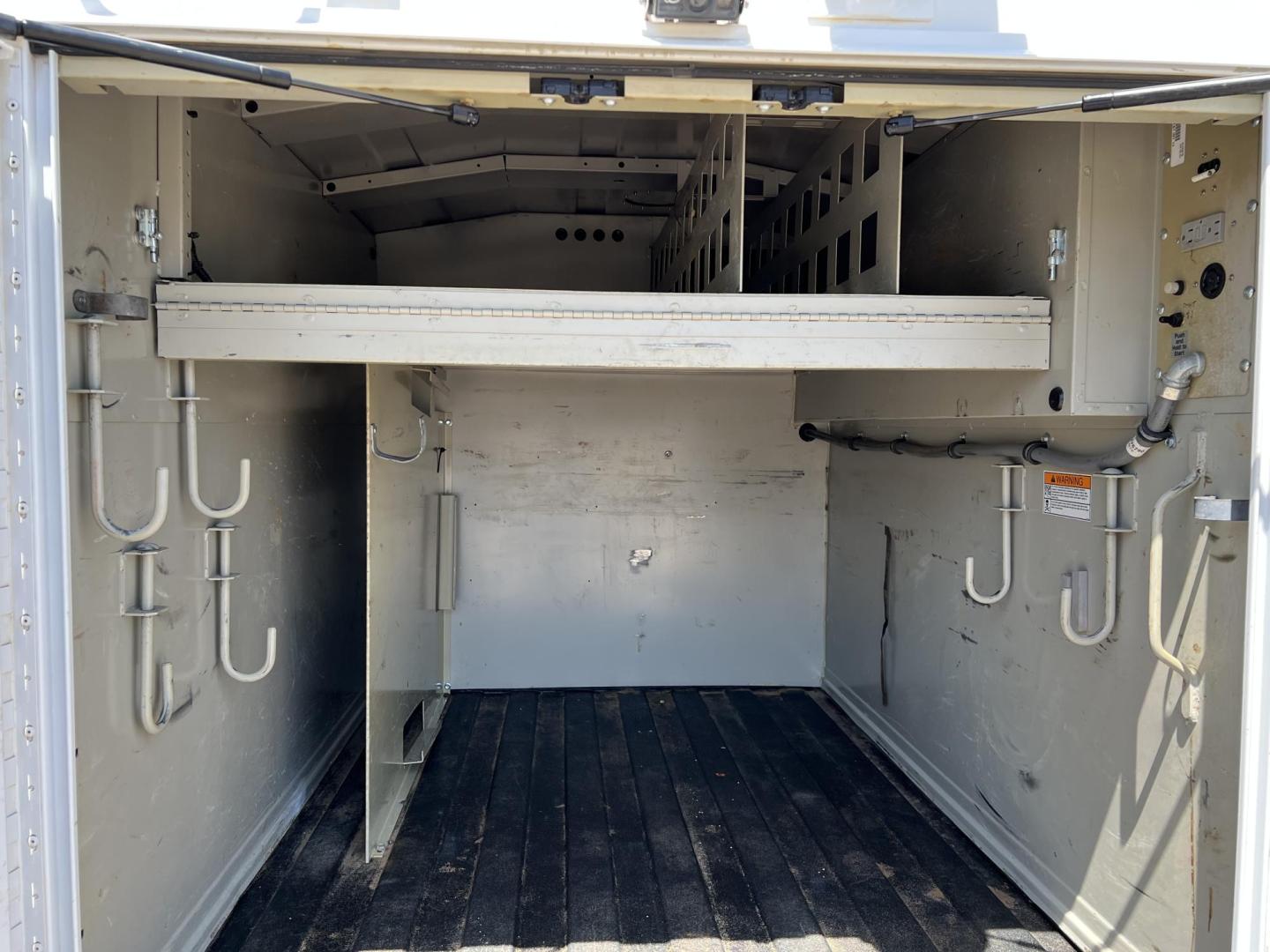 2015 White /Gray Chevrolet Silverado 3500HD Work Truck Long Box (1GB3CYCG9FZ) with an 6.0L V8 OHV 16V FFV engine, 6-Speed Automatic transmission, located at 4520 Airline Hwy, Baton Rouge, LA, 70805, (225) 357-1497, 30.509325, -91.145432 - 2015 Chevrolet Silverado 3500HD 2WD 6.0 V8 Gas, 149K Miles, Cold A/C, Power Locks, Knapheide Work Bed And Much More, Tow Pkg. FOR INFO PLEASE CONTACT JEFF AT 225-413-0981 CHECK OUT OUR A+ RATING WITH THE BETTER BUSINESS BUREAU WE HAVE BEEN A FAMILY OWNED AND OPERATED BUSINESS AT THE SAME LOCATION FO - Photo#10