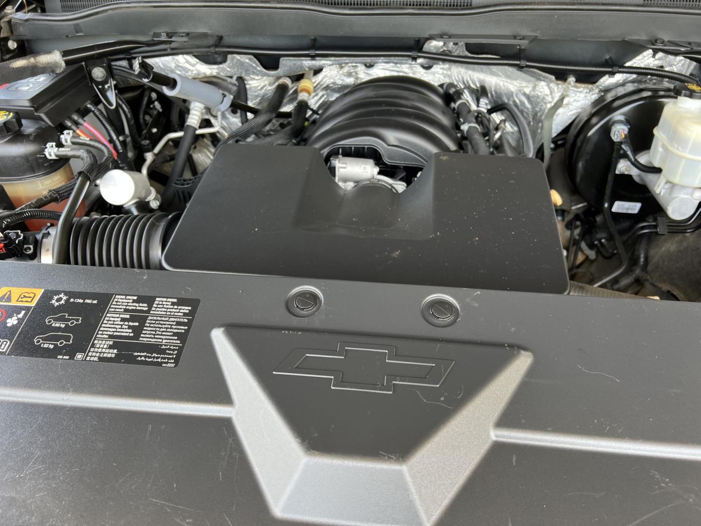 2015 Dark Gray /Gray Chevrolet Silverado 1500 LT (1GCVKREHXFZ) with an 4.3L V6 OHV 12V engine, 6-Speed Automatic transmission, located at 4520 Airline Hwy, Baton Rouge, LA, 70805, (225) 357-1497, 30.509325, -91.145432 - 2015 Chevrolet Silverado 1500 Double Cab LT 4X4 4.3 V6 Gas, 161K Miles, Cold A/C, Power Windows, Locks & Mirrors, Backup Camera, New Tires,Tow Package. Has Minor Dent On Roof. FOR INFO PLEASE CONTACT JEFF AT 225-413-0981 CHECK OUT OUR A+ RATING WITH THE BETTER BUSINESS BUREAU WE HAVE BEEN A FAMIL - Photo#9