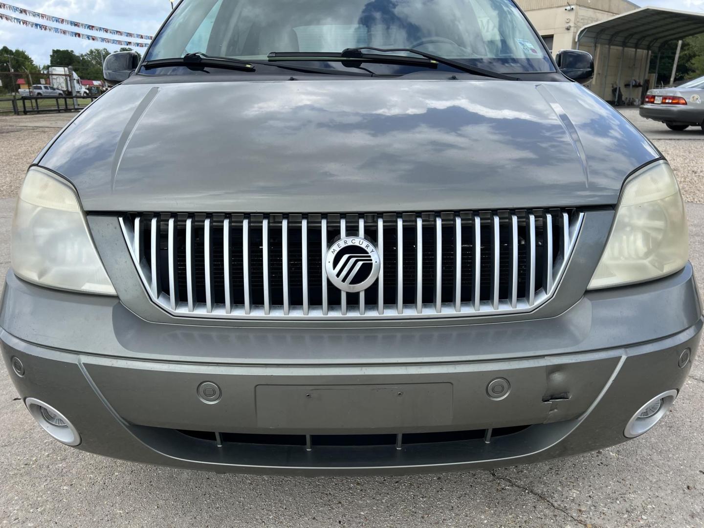 2004 Light Green /Tan Mercury Monterey Convenience (2MRDA202X4B) with an 4.2L V6 engine, 4-Speed Automatic Overdrive transmission, located at 4520 Airline Hwy, Baton Rouge, LA, 70805, (225) 357-1497, 30.509325, -91.145432 - 2004 Mercury Monterey 4.2L V6 Gas, 135K Miles, Leather, Seats 7, Dual Power Sliding Doors, Cold A/C, Power Windows, Locks & Mirrors, Good Tires. FOR INFO PLEASE CONTACT JEFF AT 225-413-0981 CHECK OUT OUR A+ RATING WITH THE BETTER BUSINESS BUREAU WE HAVE BEEN A FAMILY OWNED AND OPERATED BUSINESS AT - Photo#2
