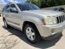 2007 Tan /Tan Jeep Grand Cherokee Laredo (1J8HS48P87C) with an 4.7L V8 SOHC 16V FFV engine, 5-Speed Automatic Overdrive transmission, located at 4520 Airline Hwy, Baton Rouge, LA, 70805, (225) 357-1497, 30.509325, -91.145432 - 2007 Jeep Grand Cherokee Laredo***NO ACCIDENTS*** 4.7 V8 Gas, 113K Miles, Sunroof, Heated Leather, Cold A/C, Power Windows, Locks & Mirrors. FOR INFO PLEASE CONTACT JEFF AT 225-413-0981 CHECK OUT OUR A+ RATING WITH THE BETTER BUSINESS BUREAU WE HAVE BEEN A FAMILY OWNED AND OPERATED BUSINESS AT THE S - Photo#3