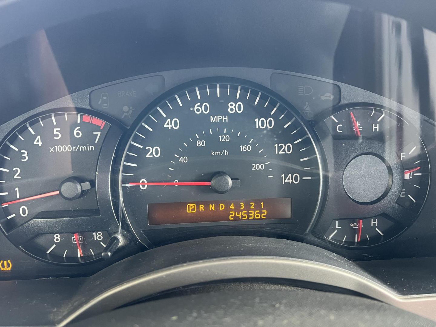 2006 Dark Gray /Gray Nissan Titan SE (1N6BA07AX6N) with an 5.6L V8 DOHC 32V FFV engine, 5-Speed Automatic Overdrive transmission, located at 4520 Airline Hwy, Baton Rouge, LA, 70805, (225) 357-1497, 30.509325, -91.145432 - 2006 Nissan Titan Crew Cab SE 5.6 V8 Gas, 245K Miles, A/C, Power Windows & Locks. FOR INFO PLEASE CONTACT JEFF AT 225-413-0981 CHECK OUT OUR A+ RATING WITH THE BETTER BUSINESS BUREAU WE HAVE BEEN A FAMILY OWNED AND OPERATED BUSINESS AT THE SAME LOCATION FOR OVER 45 YEARS. WE STRIVE TO KEEP CUSTOME - Photo#13