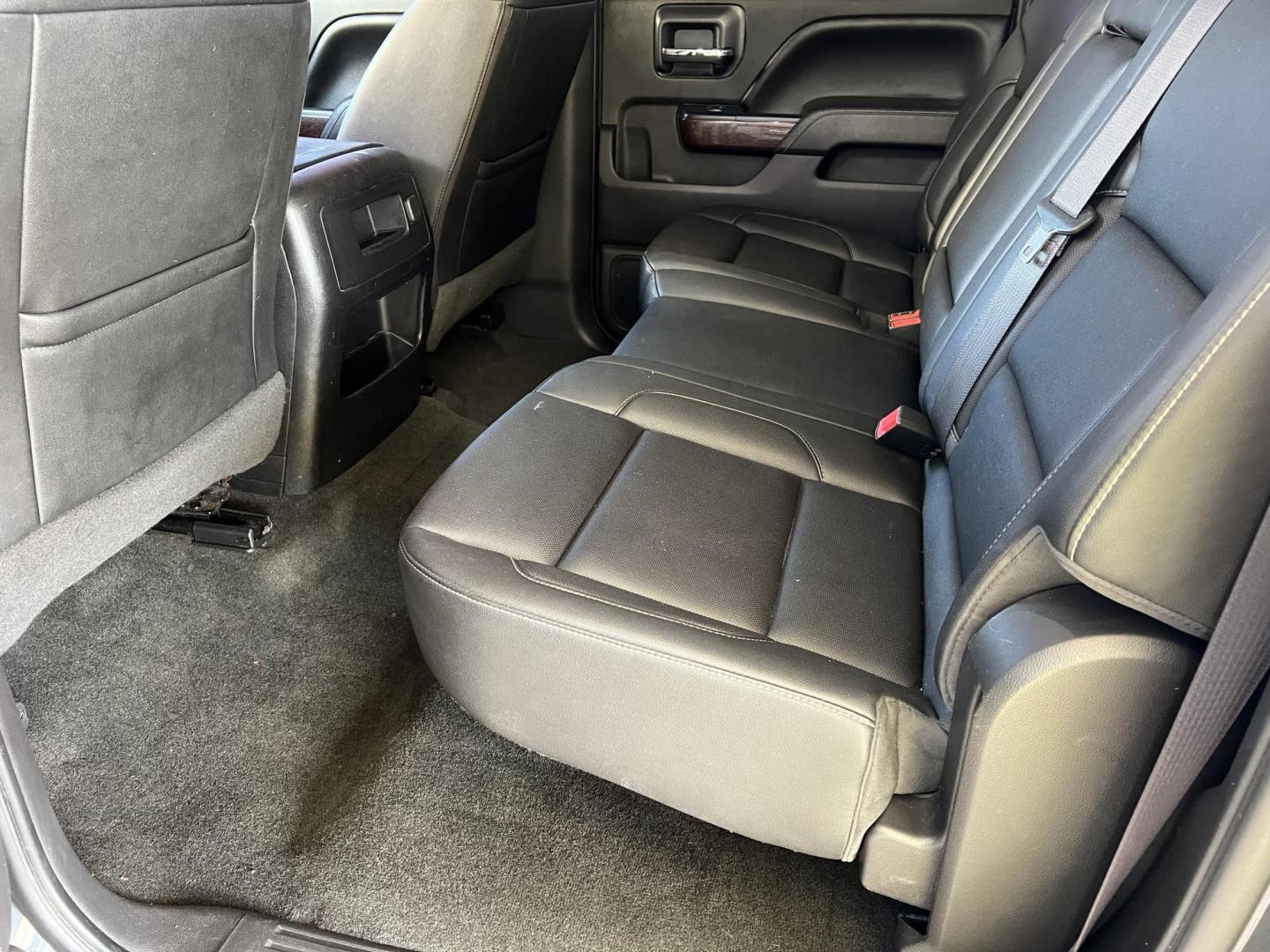 2017 Dark Gray /Black GMC Sierra 1500 SLT (3GTU2NEC6HG) with an 5.3L V8 OHV 16V engine, 6-Speed Automatic transmission, located at 4520 Airline Hwy, Baton Rouge, LA, 70805, (225) 357-1497, 30.509325, -91.145432 - 2017 GMC Sierra 1500 Crew Cab SLT 4X4 ***ONE OWNER*** 5.3 V8 Gas, 167K Miles, Heated & Cooled Leather, All Power, Cold A/C, Power Windows, Locks & Mirrors, Backup Camera, Tow Package. Has Some Minor Dings. FOR INFO PLEASE CONTACT JEFF AT 225-413-0981 CHECK OUT OUR A+ RATING WITH THE BETTER BUSINES - Photo#12