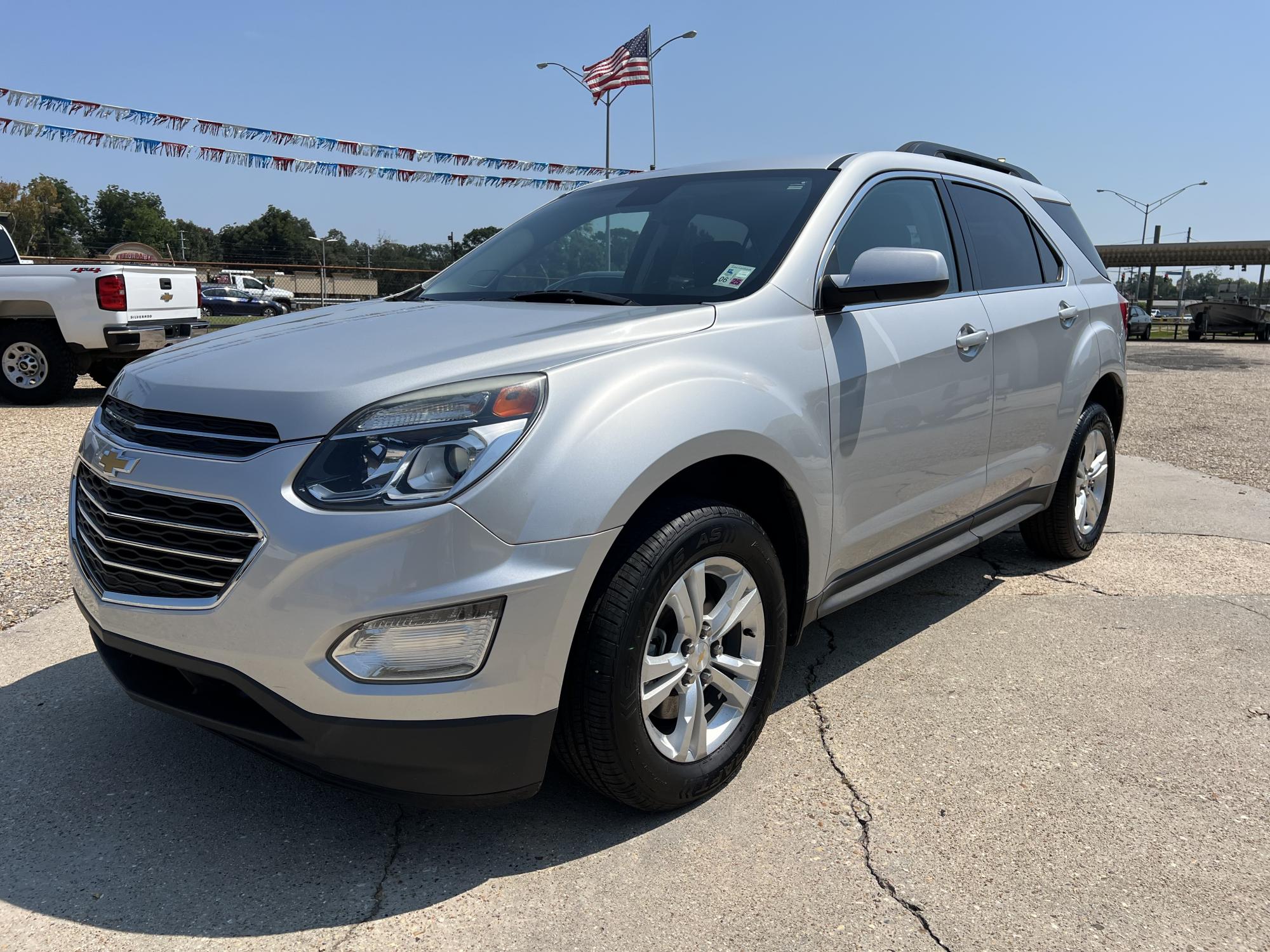 photo of 2016 Chevrolet Equinox LT 2WD