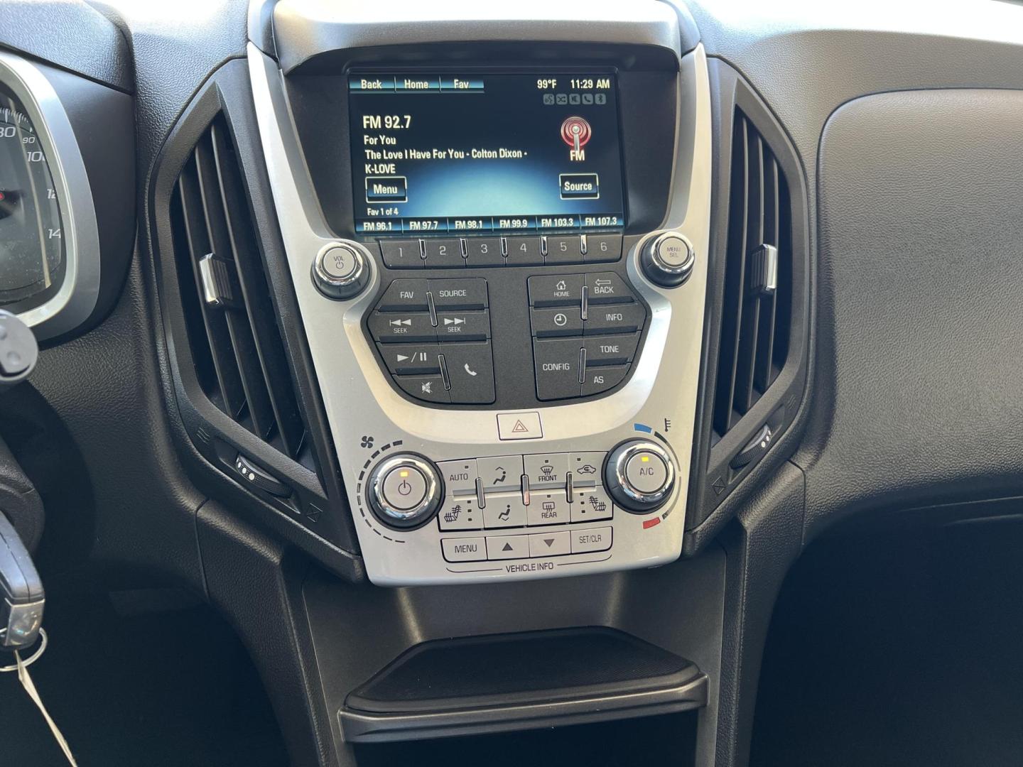 2016 Silver /Black Chevrolet Equinox LT (2GNALCEK7G6) with an 2.4L L4 DOHC 16V FFV engine, 6-Speed Automatic transmission, located at 4520 Airline Hwy, Baton Rouge, LA, 70805, (225) 357-1497, 30.509325, -91.145432 - 2016 Chevrolet Equinox LT 2.4L 4 Cylinder Gas, **ONLY 72K Miles** Cold A/C, Power Windows, Locks & Mirrors, Backup Camera And More. FOR INFO PLEASE CONTACT JEFF AT 225-413-0981 CHECK OUT OUR A+ RATING WITH THE BETTER BUSINESS BUREAU WE HAVE BEEN A FAMILY OWNED AND OPERATED BUSINESS AT THE SAME LOCAT - Photo#16