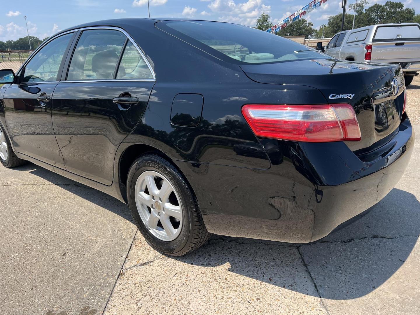 2008 Black /Gray Toyota Camry LE (4T4BE46K08R) with an 2.4L L4 DOHC 16V engine, 5-Speed Automatic Overdrive transmission, located at 4520 Airline Hwy, Baton Rouge, LA, 70805, (225) 357-1497, 30.509325, -91.145432 - 2008 Toyota Camry LE **One Owner** 4 Cylinder Gas, Cold A/C, Power Windows, Locks & Mirrors. FOR INFO PLEASE CONTACT JEFF AT 225-413-0981 CHECK OUT OUR A+ RATING WITH THE BETTER BUSINESS BUREAU WE HAVE BEEN A FAMILY OWNED AND OPERATED BUSINESS AT THE SAME LOCATION FOR OVER 48 YEARS. WE STRIVE TO K - Photo#7